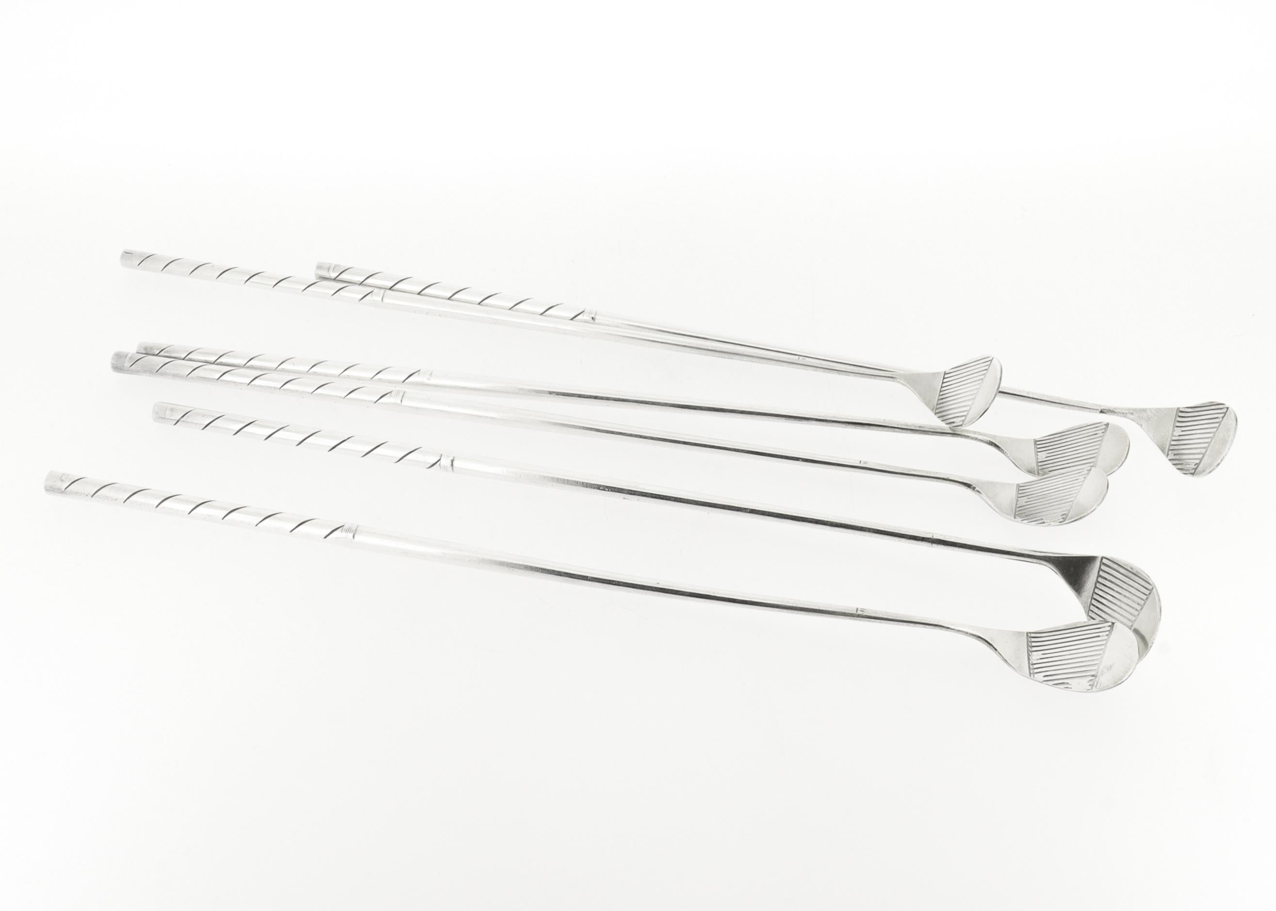 20th Century Vintage Hermès Set of 6 Silver Plated Mini Golf Clubs Cocktail Stirrers For Sale