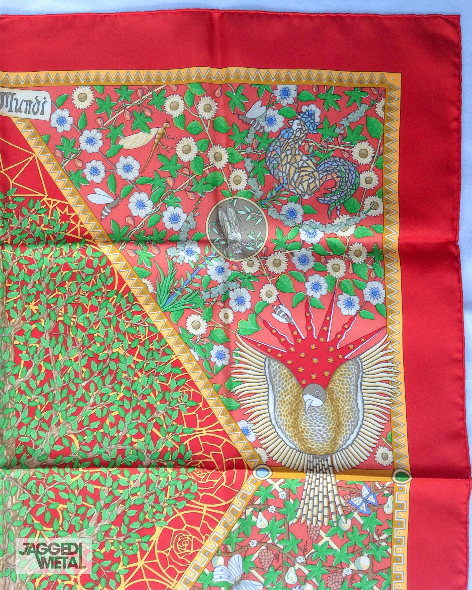 Vintage HERMÈS Seidenschal AXIS MUNDI 90cm CHRISTINE HENRY Damen im Angebot