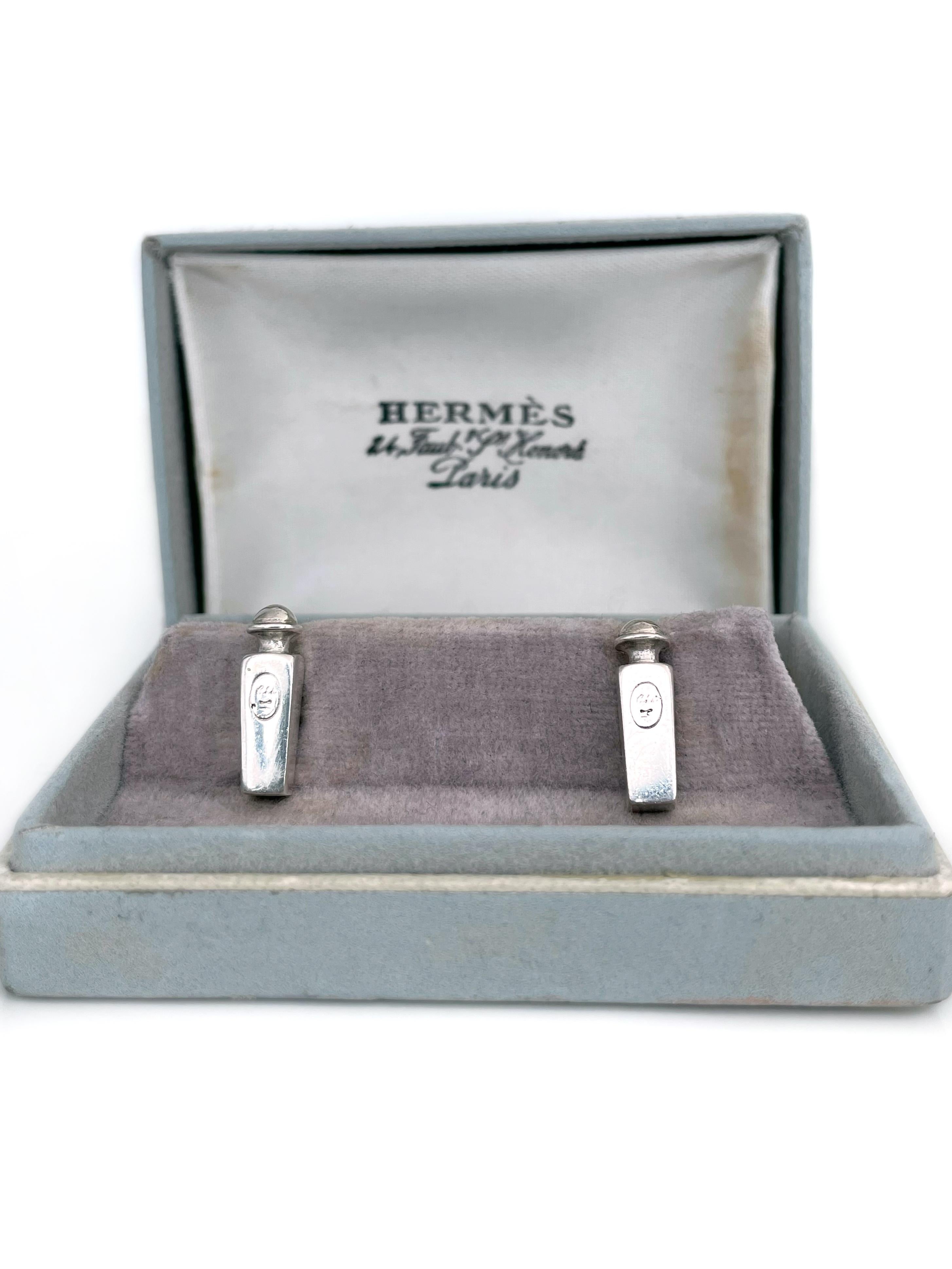 Modern Vintage Hermès Silver “Caleche” Perfume Bottle Shape Chain Cufflinks For Sale