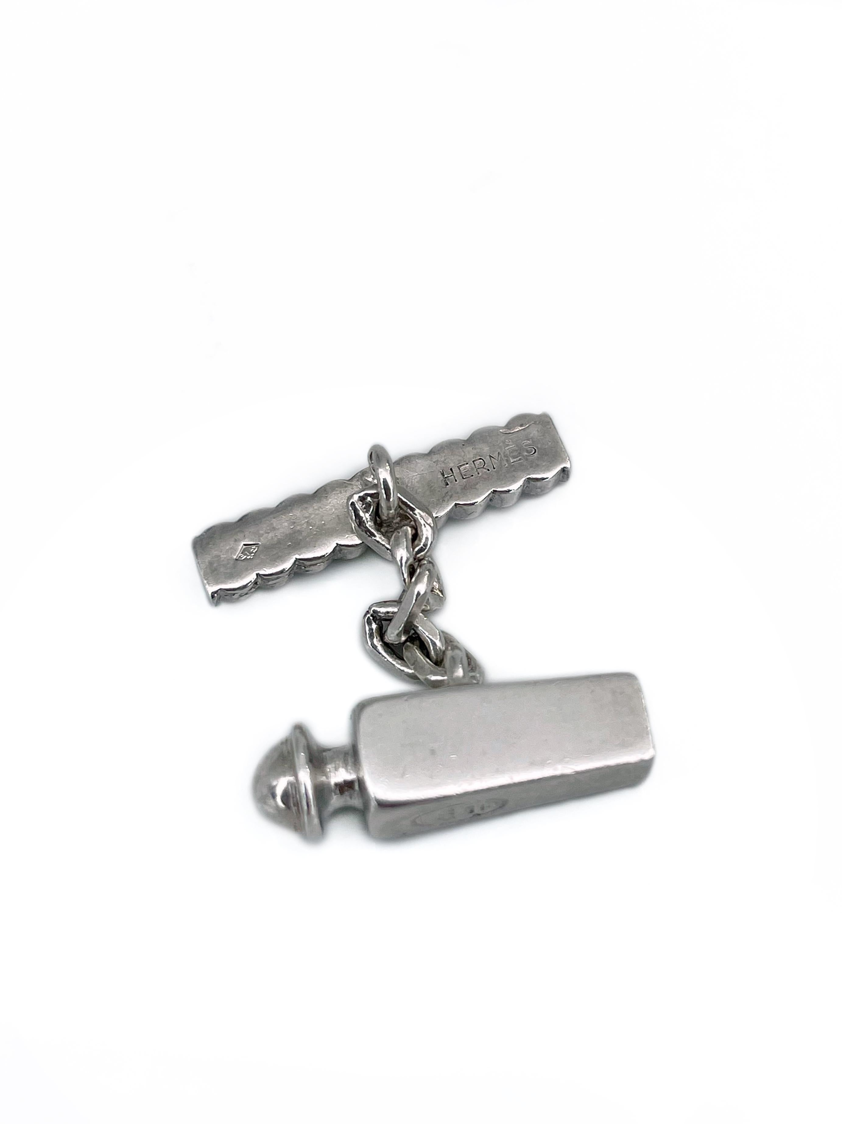 Women's or Men's Vintage Hermès Silver “Caleche” Perfume Bottle Shape Chain Cufflinks For Sale