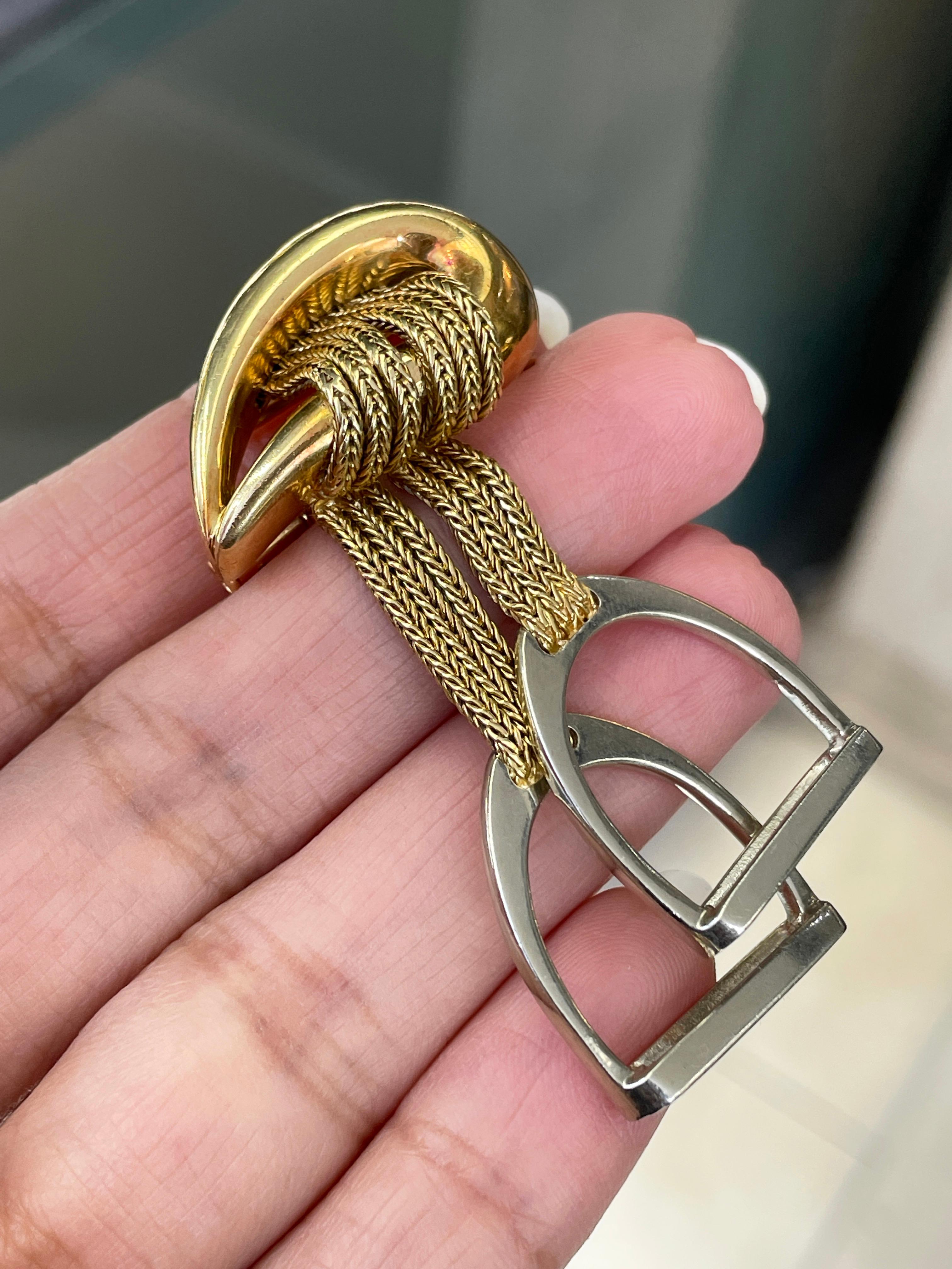 Retro Vintage Hermes Two Tone 18 Carat Gold Equestrian Stirrup Brooch, French c.1960's For Sale
