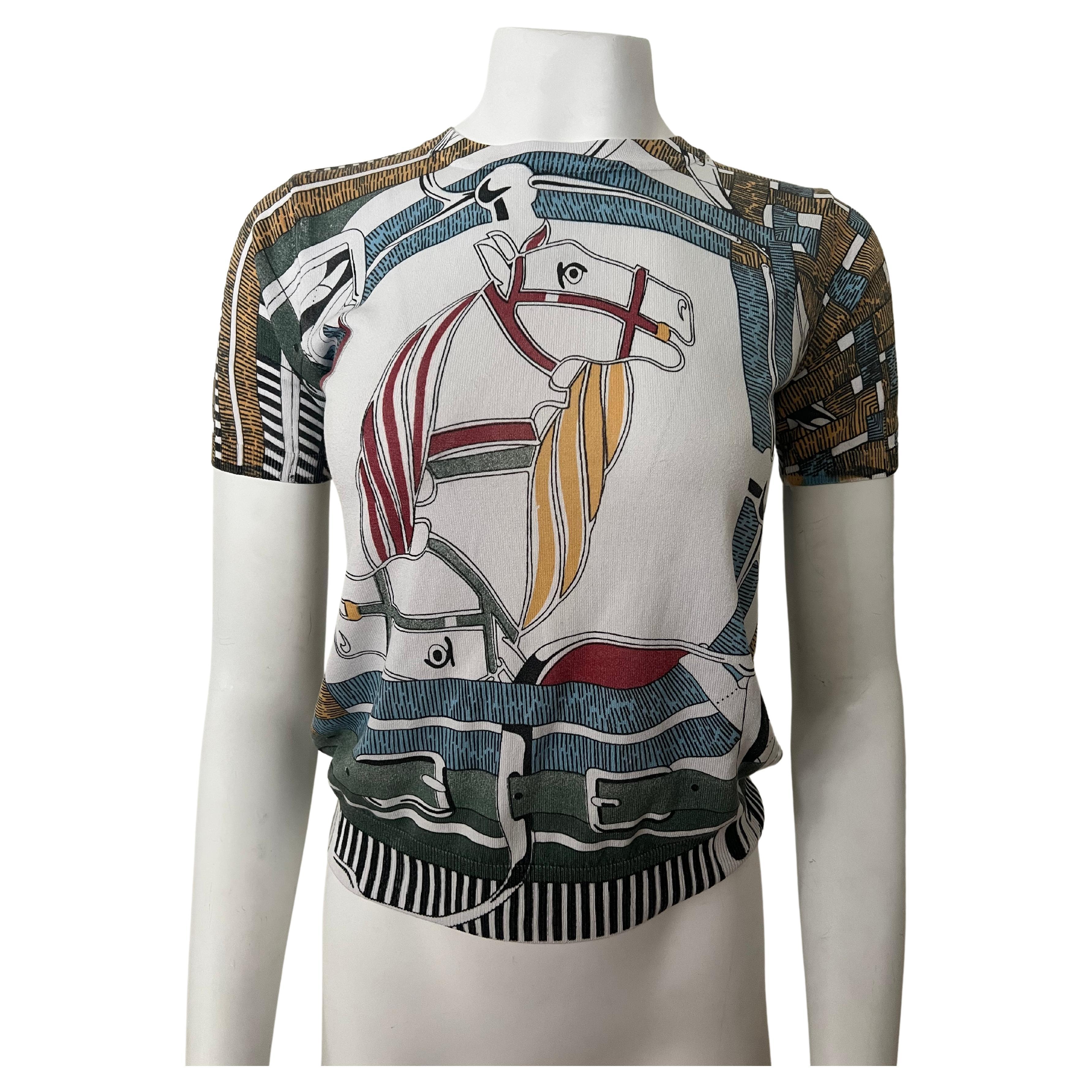 Weißes & mehrfarbiges T-Shirt-Oberteil von Hermes im Vintage-Stil im Angebot