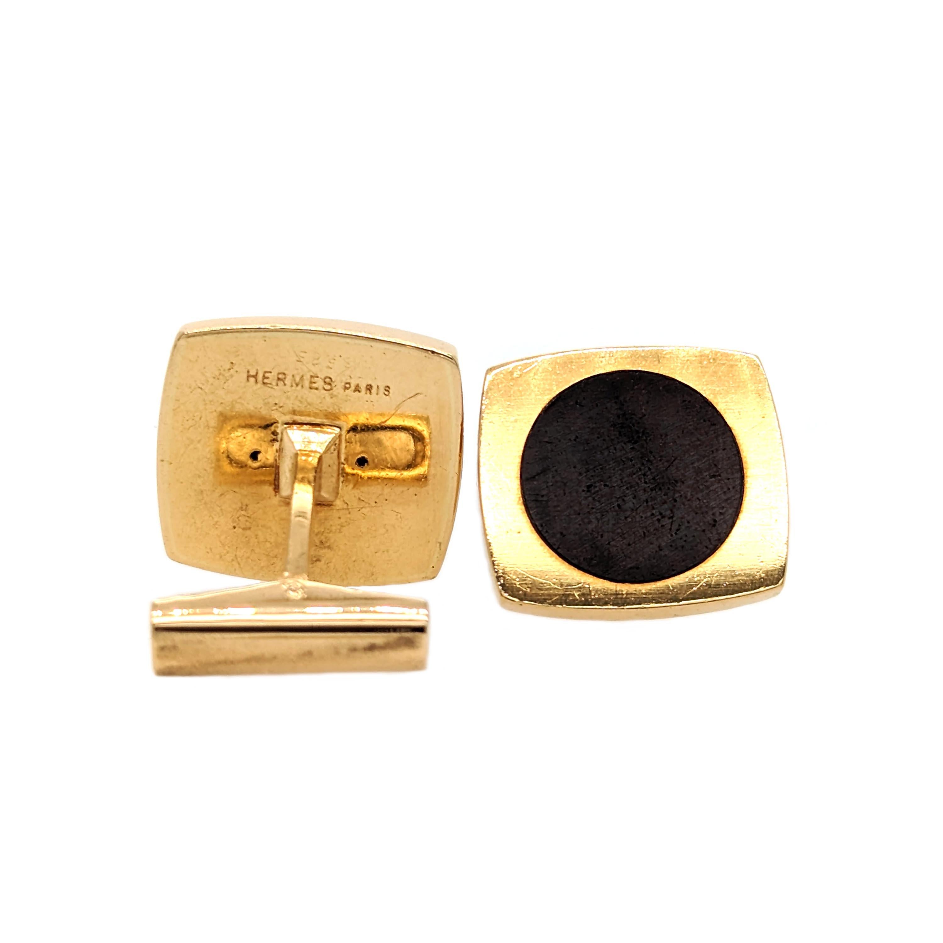 Vintage Hermès Wood And Gold Cufflinks, Circa 1970 In Good Condition For Sale In London, GB