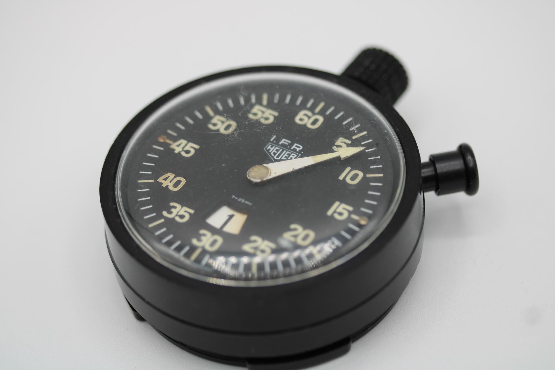 Vintage Heuer Stopwatch 542 838, Vintage  Rallye-Timer  Schweizer Präzision für Damen oder Herren im Angebot