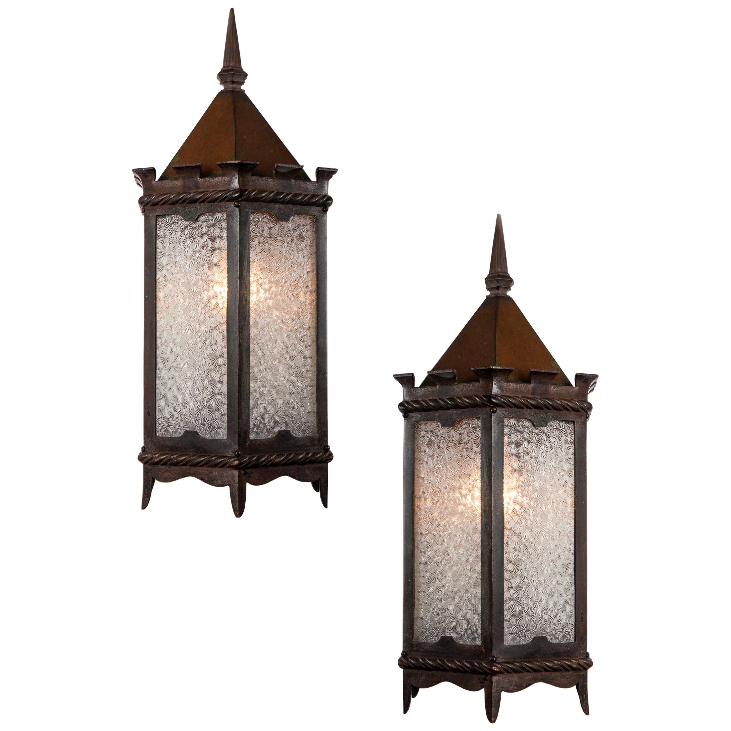 Vintage Hexagonal Bronze Exterior Wall Lanterns with Textured Glass, circa 1920 For Sale