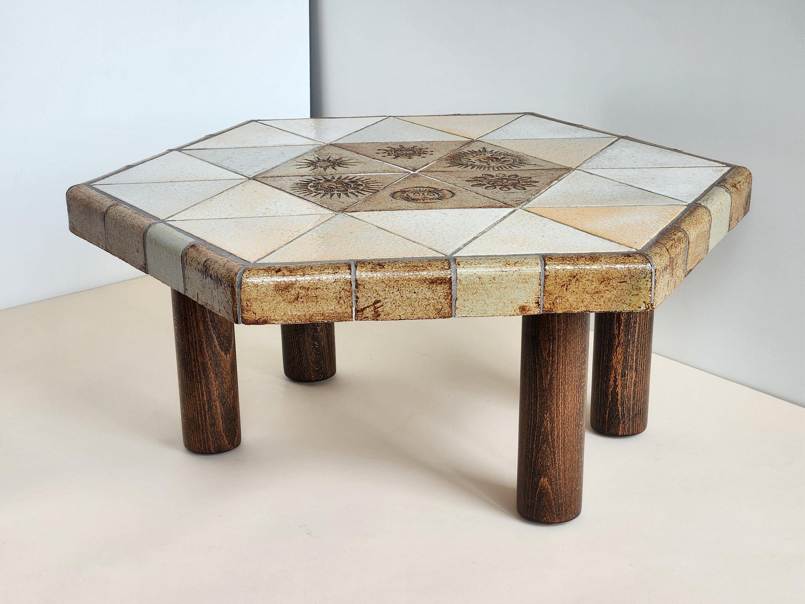 Mid-Century Modern Roger Capron - Vintage Hexagonal Coffee Table with Ceramic Tiles on Wood Legs 