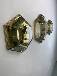 Vintage hexagonal facet cut glas and messing wall or ceiling lamps -set-