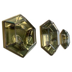 Vintage hexagonal facet cut glas and messing wall or ceiling lamps -set-