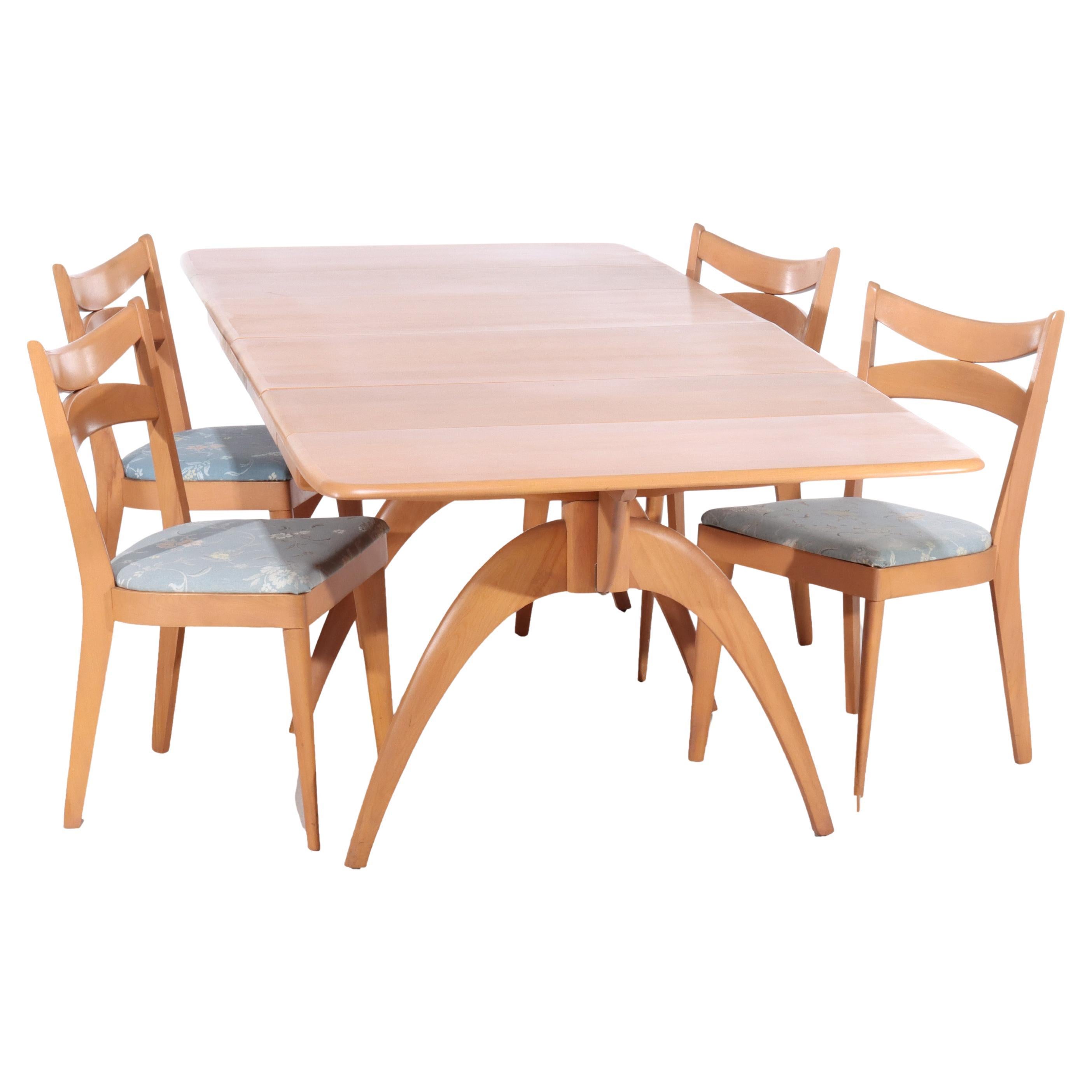 Vintage Heywood Wakefield Champagne Finish Birch Wishbone Drop Leaf Table C1950 en vente