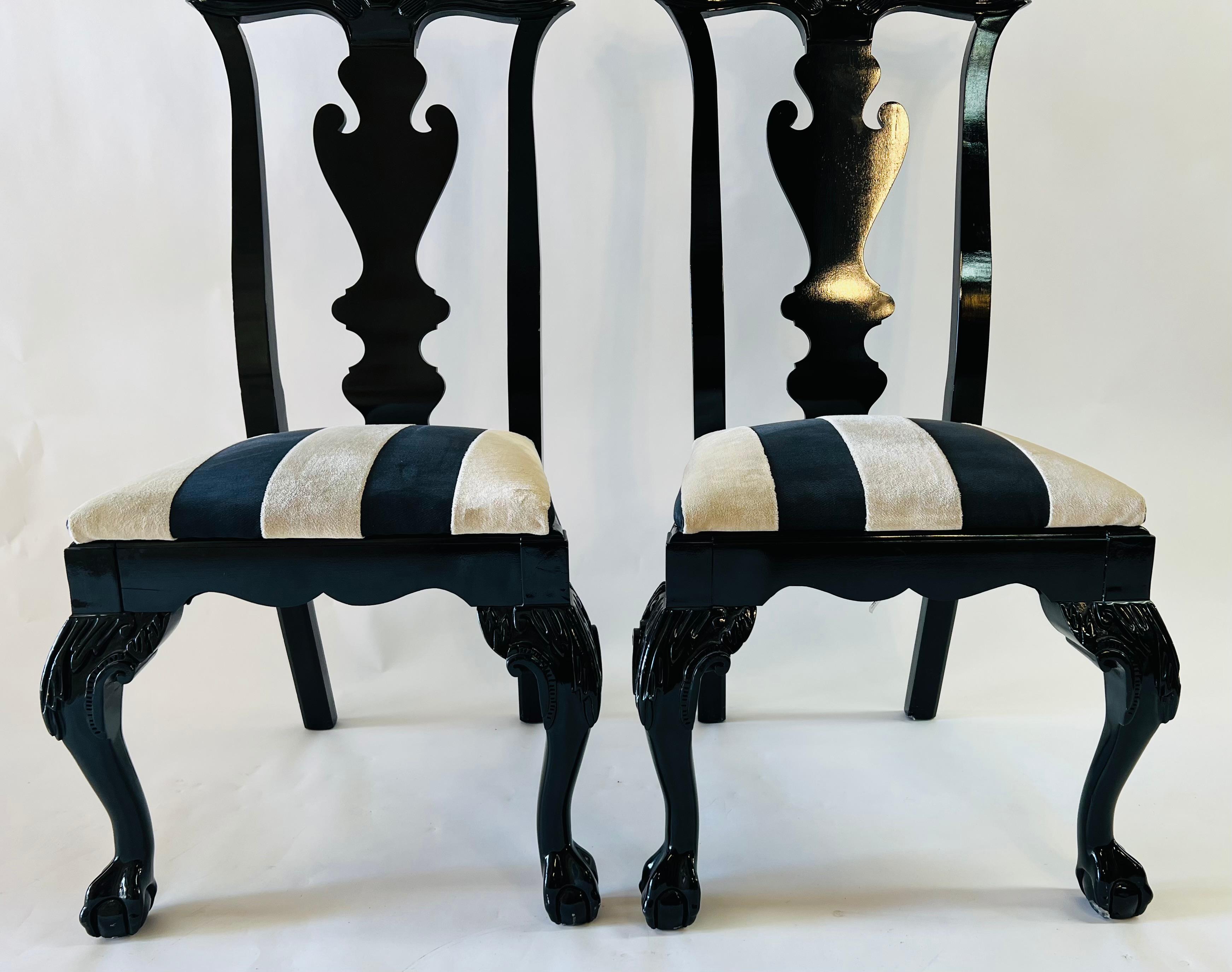 Vintage Hickory Black Lacquer Chippendale Style Dining Chairs, Set of 8 In Good Condition In Plainview, NY