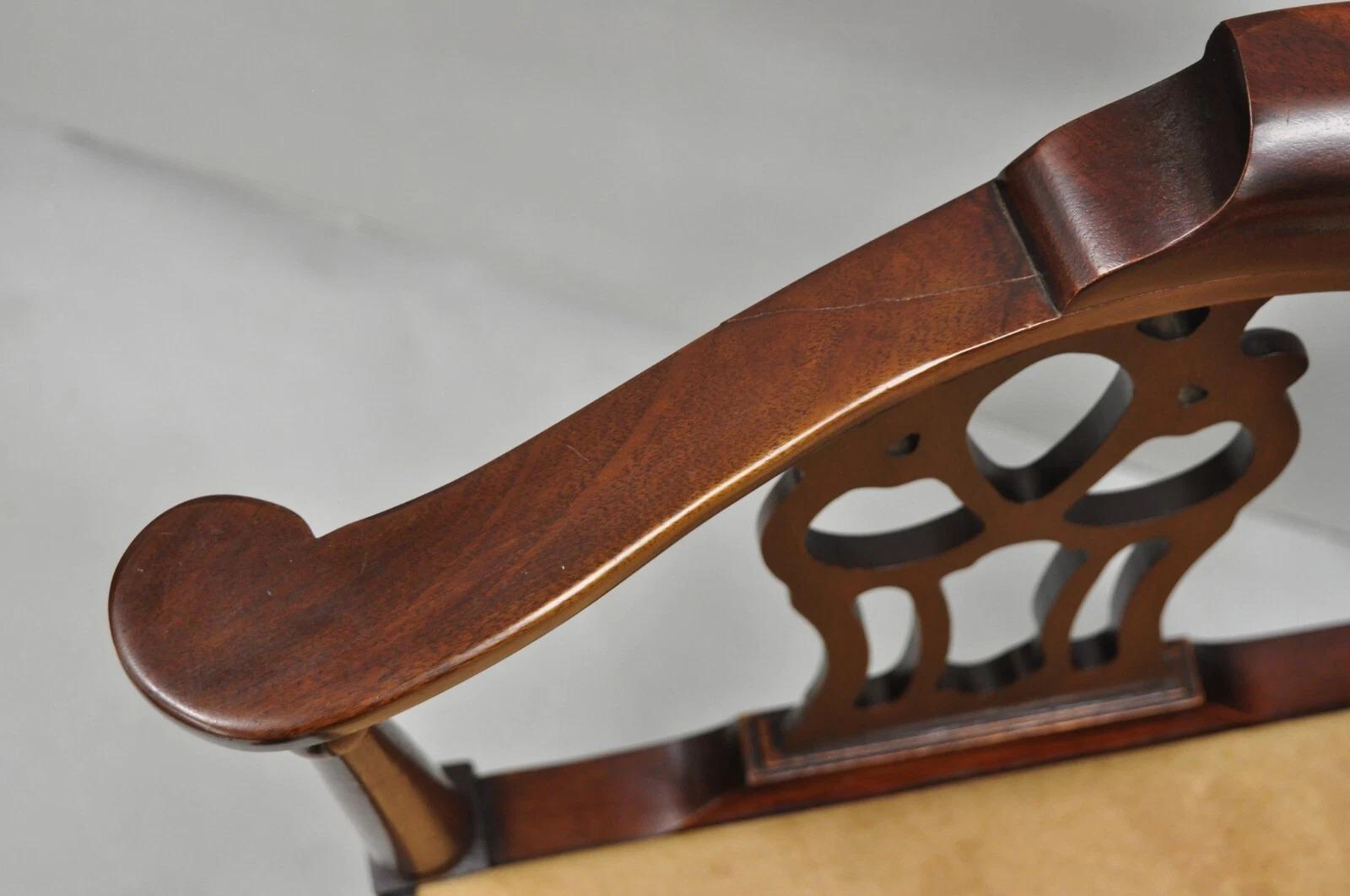 Vintage Hickory Chair Co Georgian Style Mahogany Corner Accent Side Chair For Sale 1