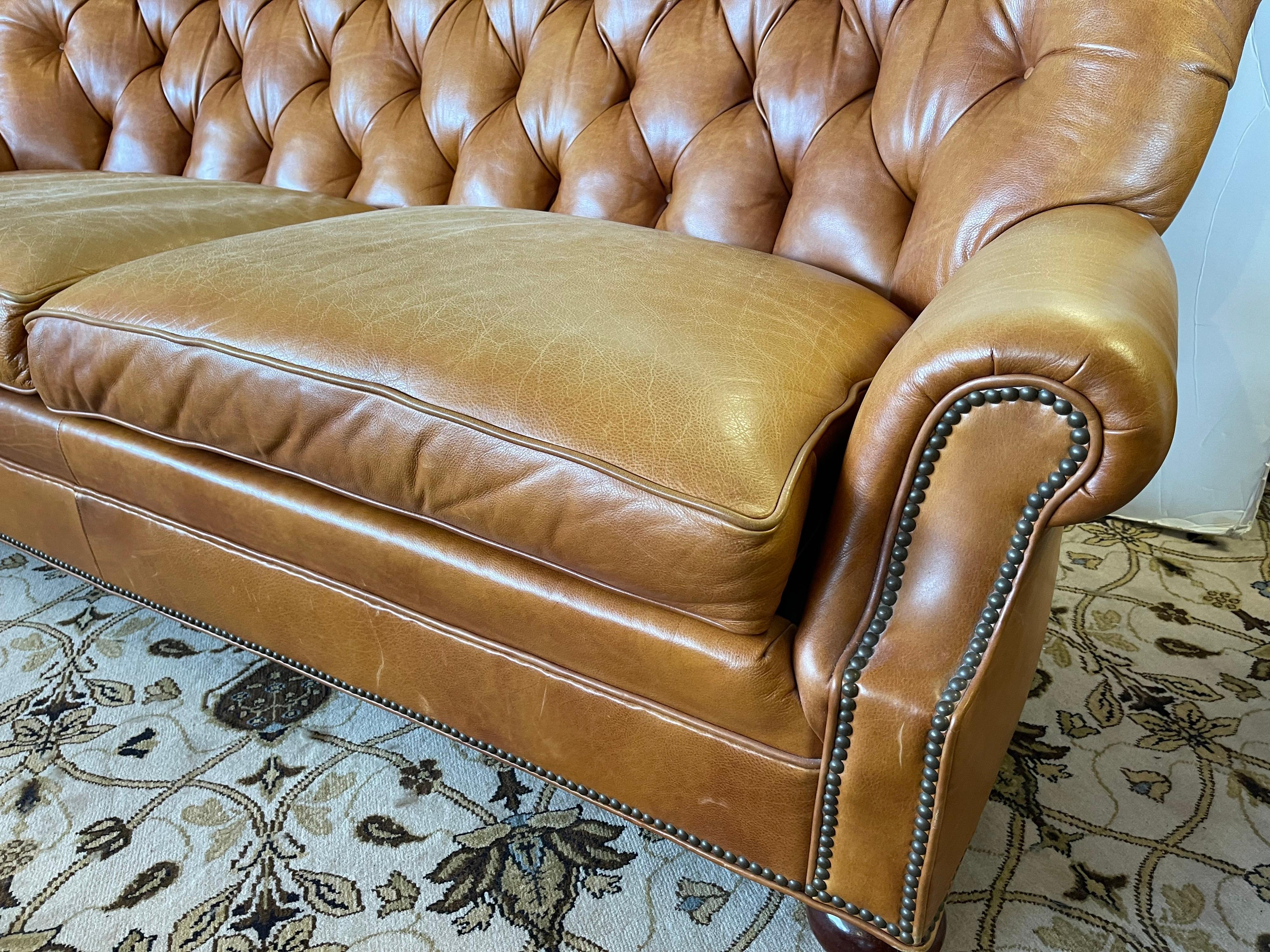 Vintage Hickory Chair Furniture Company Chesterfield Tufted Leather Sofa In Good Condition In West Hartford, CT