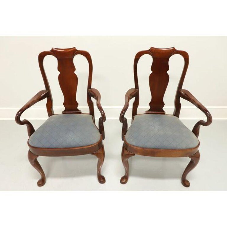 American HICKORY CHAIR Solid Mahogany Queen Anne Style Dining Armchairs - Pair For Sale