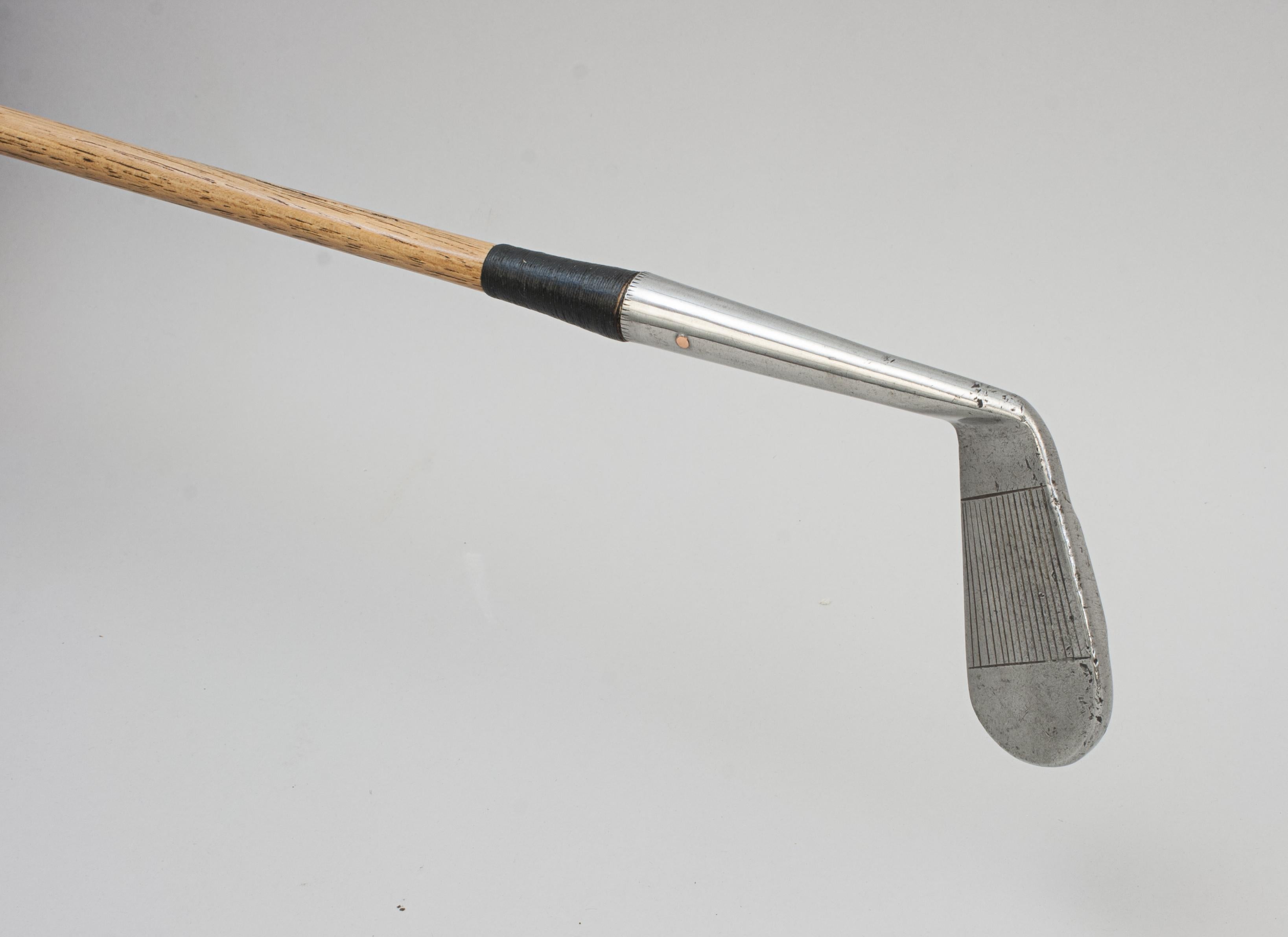 Vintage, Hickory Golf Club, Deep Face Mashie by Gamage For Sale 3