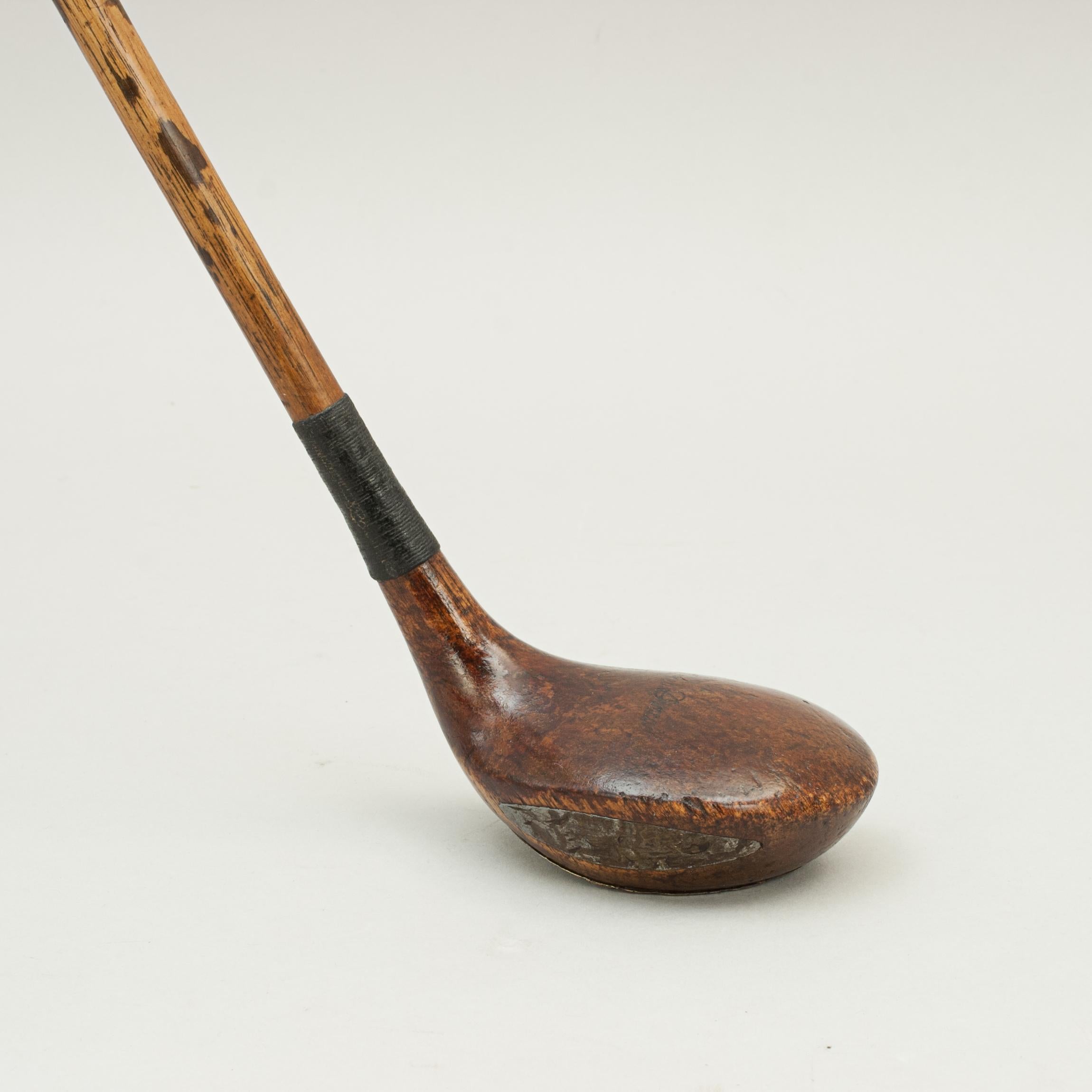 Vintage Hickory Golf Club, George Duncan Autograph Brassie by Gibson In Good Condition In Oxfordshire, GB
