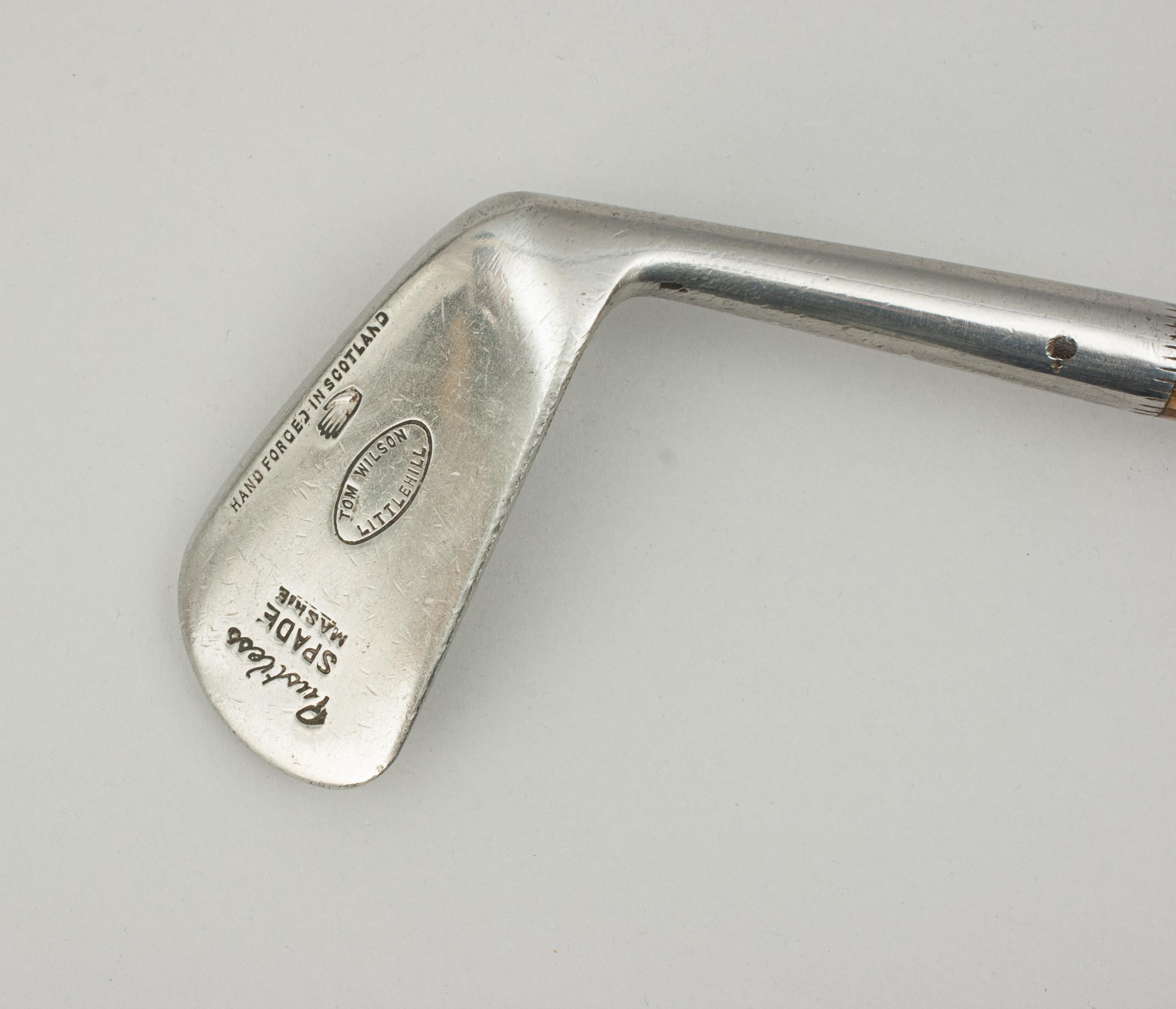 Vintage Hickory Golf Club, Spade Mashie, George Nicoll of Leven In Good Condition In Oxfordshire, GB