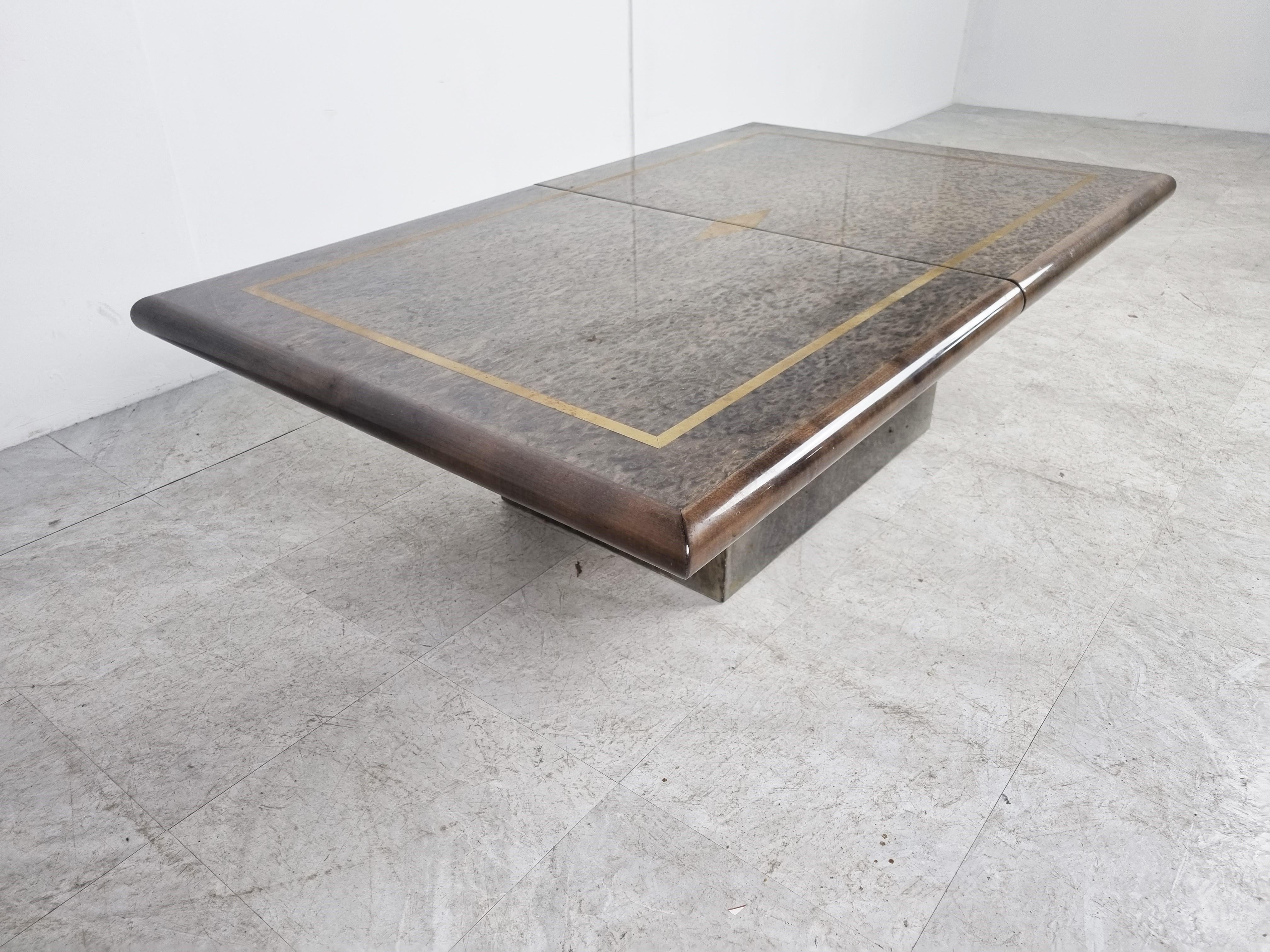 Vintage hidden bar coffee table by Eric Maville, 1970s In Good Condition In Leuven, Vlaams Gewest