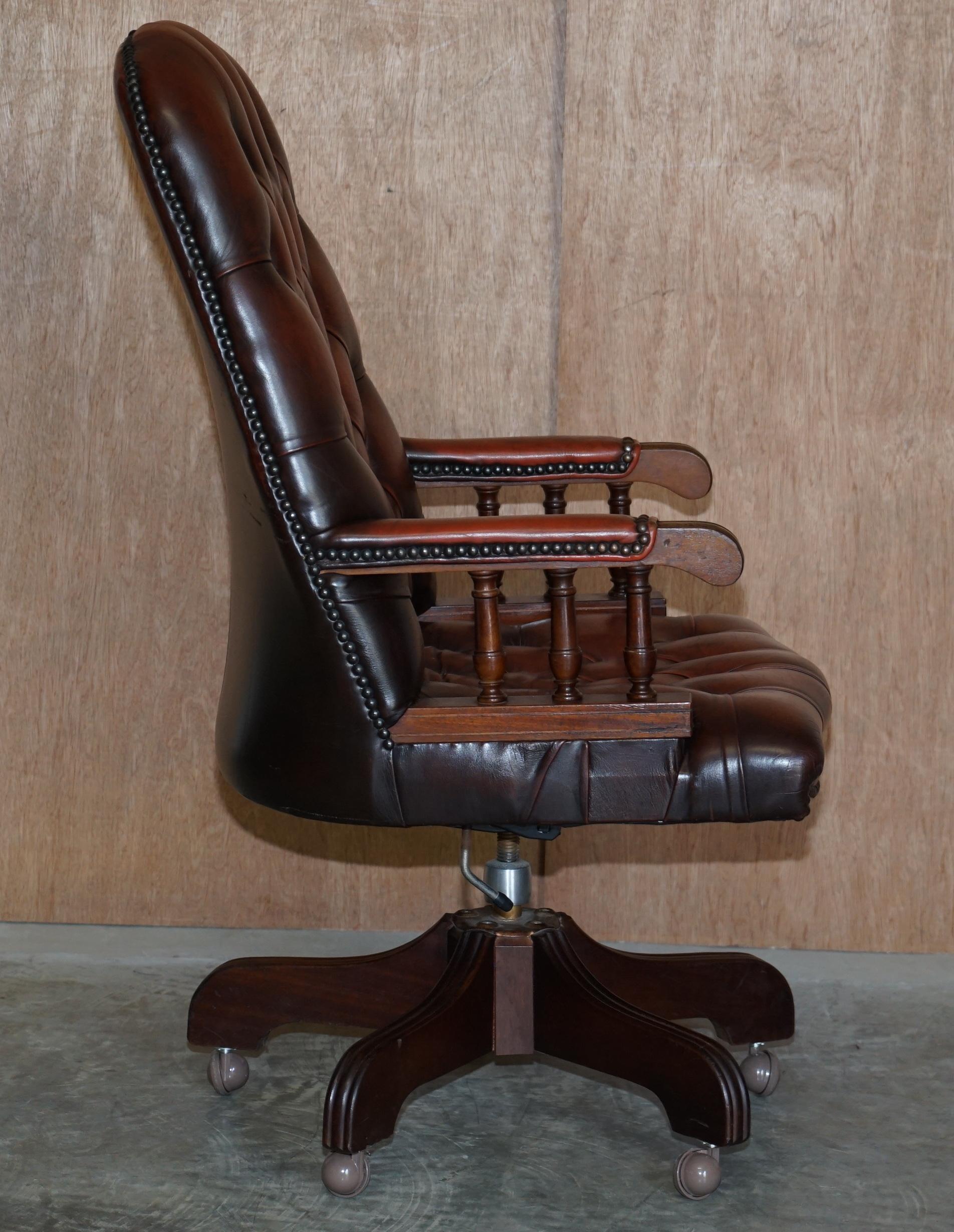 Vintage High Back Aged Brown Leather Chesterfield Captains Directors Chair 3