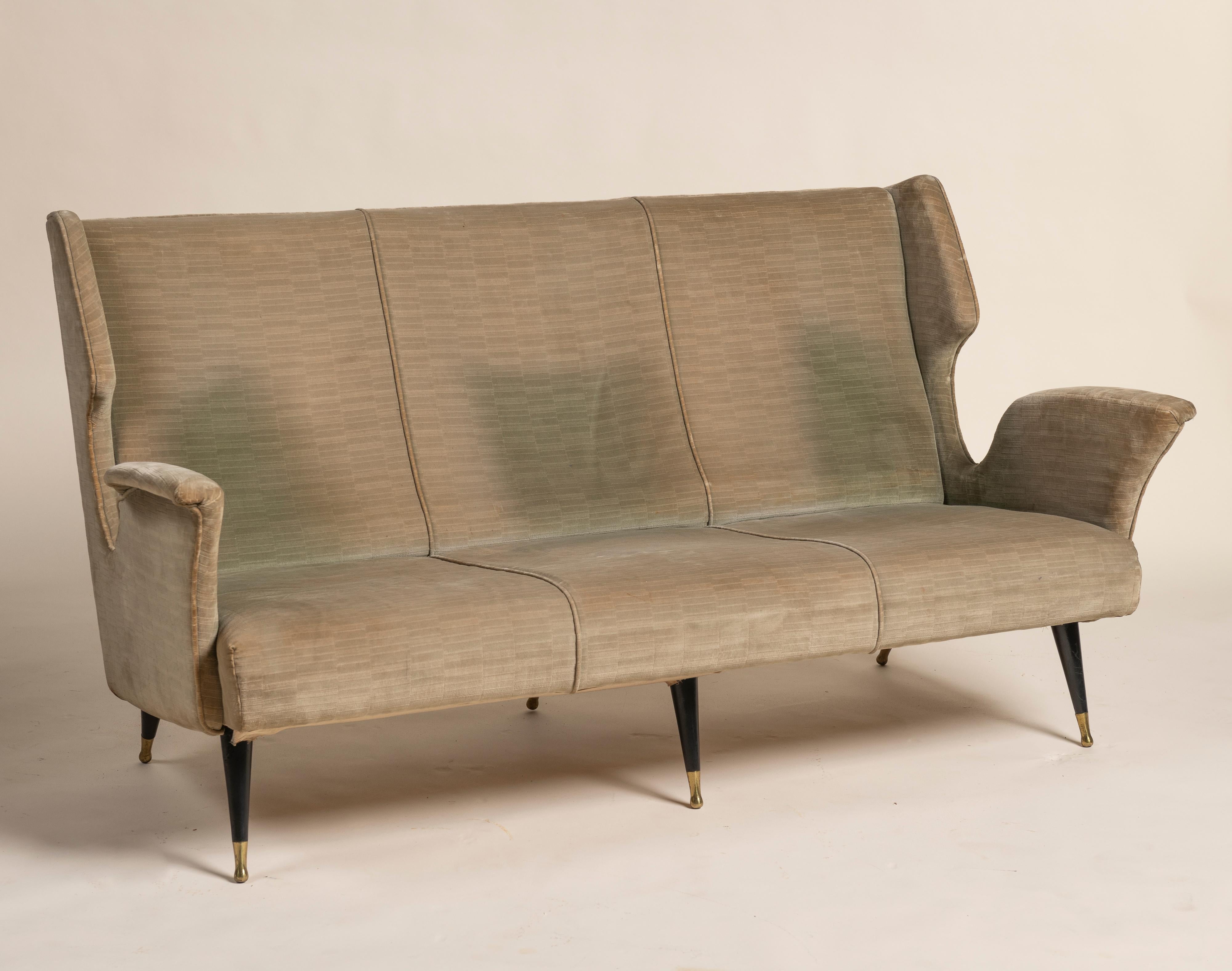 Mid-Century Modern Canapé à haut dossier inspiré du canapé Gio Ponti, Italie, années 1960 en vente
