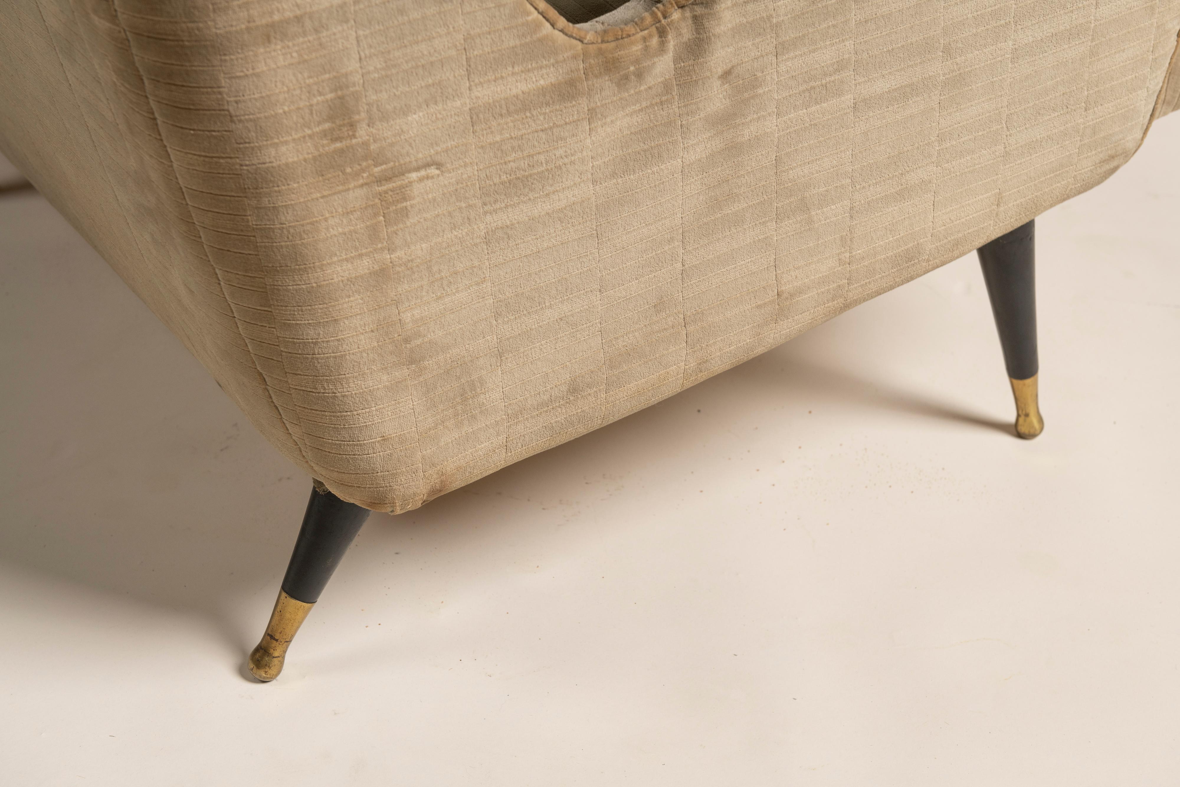 Tissu d'ameublement Canapé à haut dossier inspiré du canapé Gio Ponti, Italie, années 1960 en vente