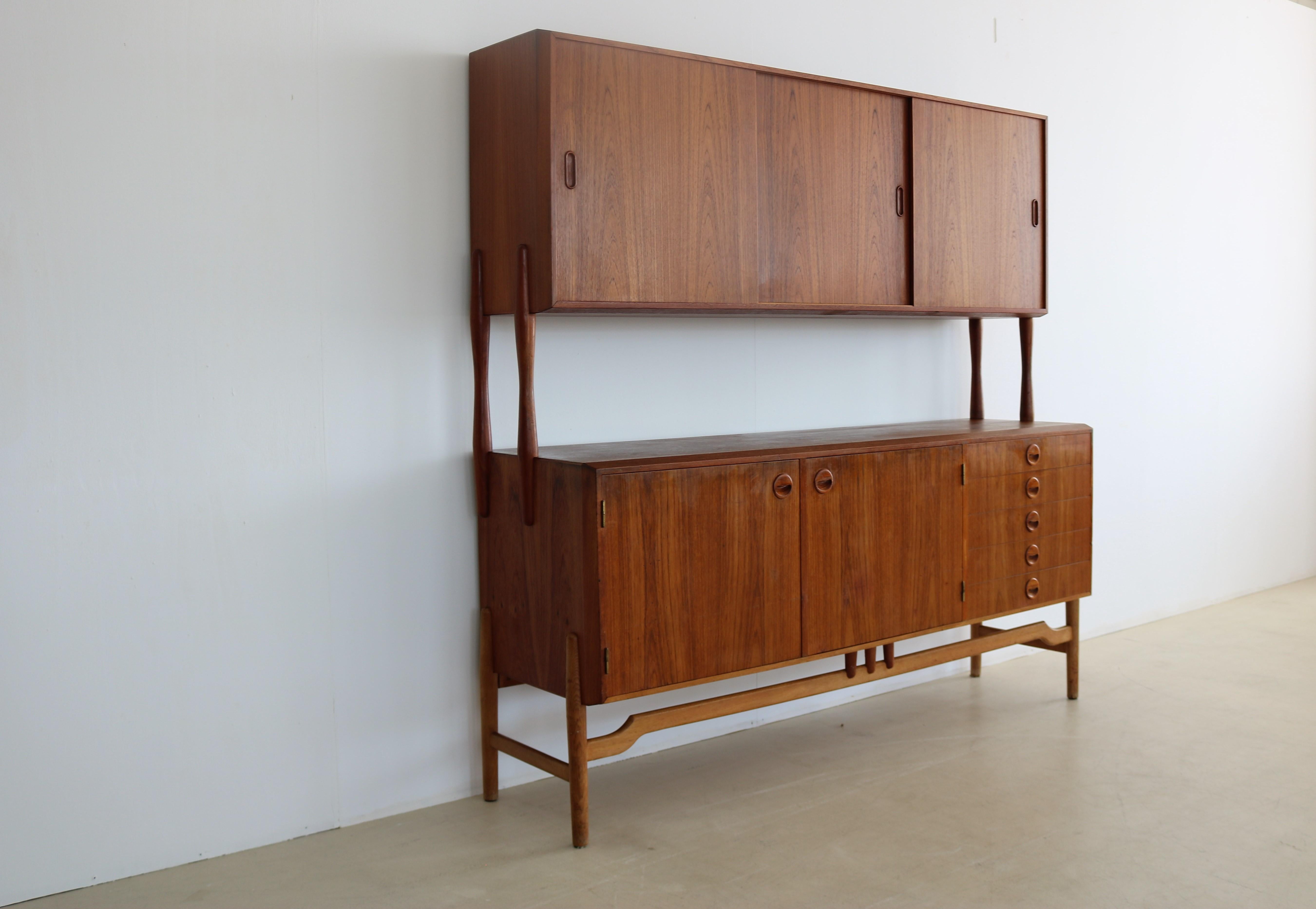 Vintage High Board Wall Unit Ahlstrom Osakeyhtio In Good Condition For Sale In GRONINGEN, NL
