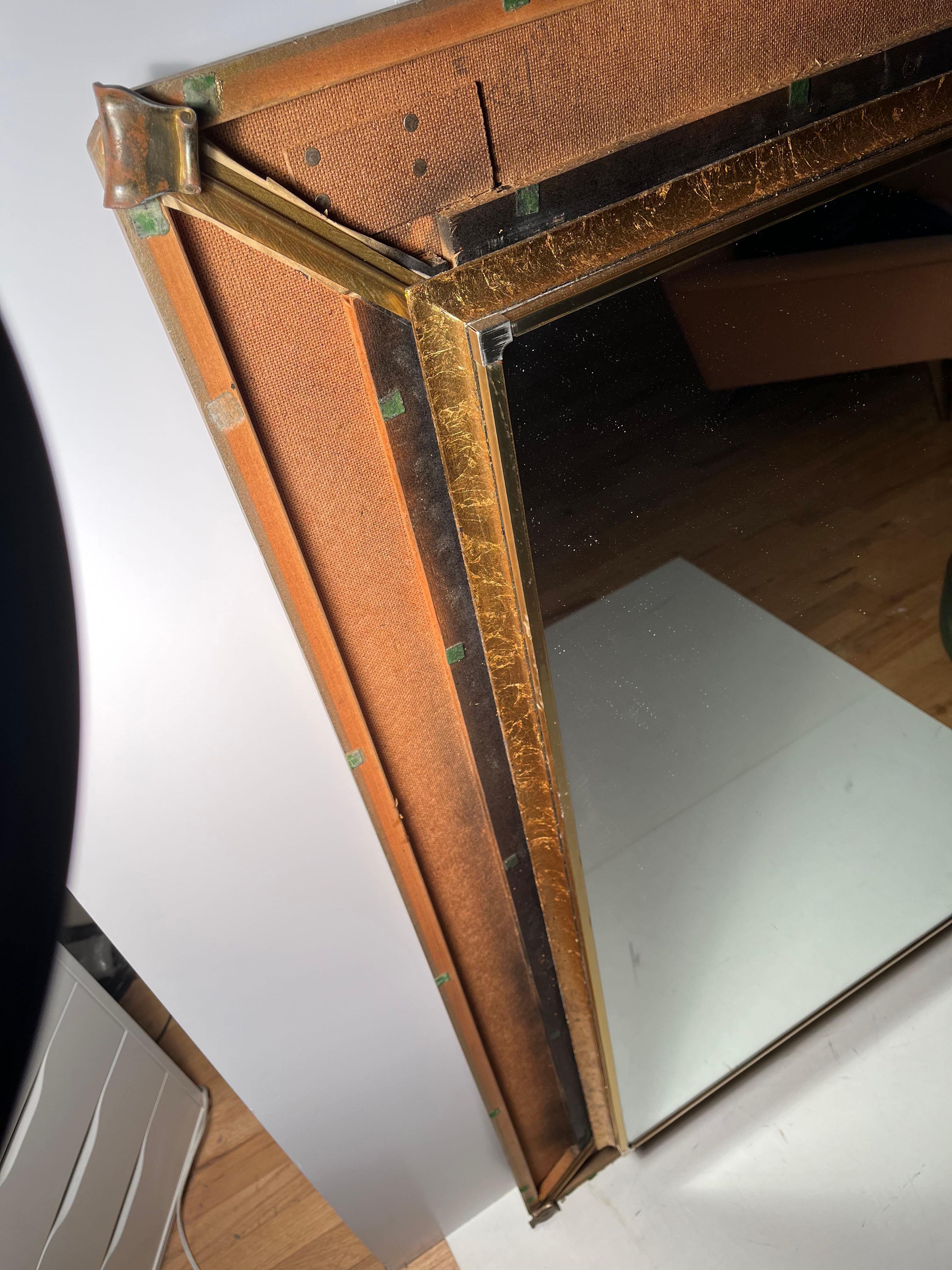 Américain Miroir design haut de gamme par Nurre Company en vente