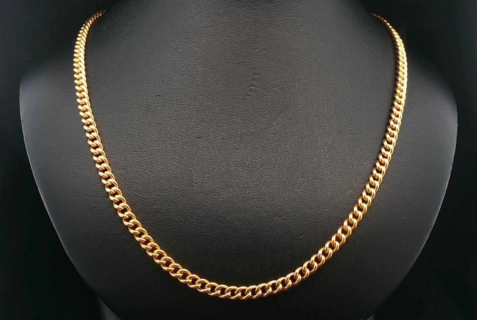 Women's or Men's Vintage High Karat Solid Yellow Gold 20.5