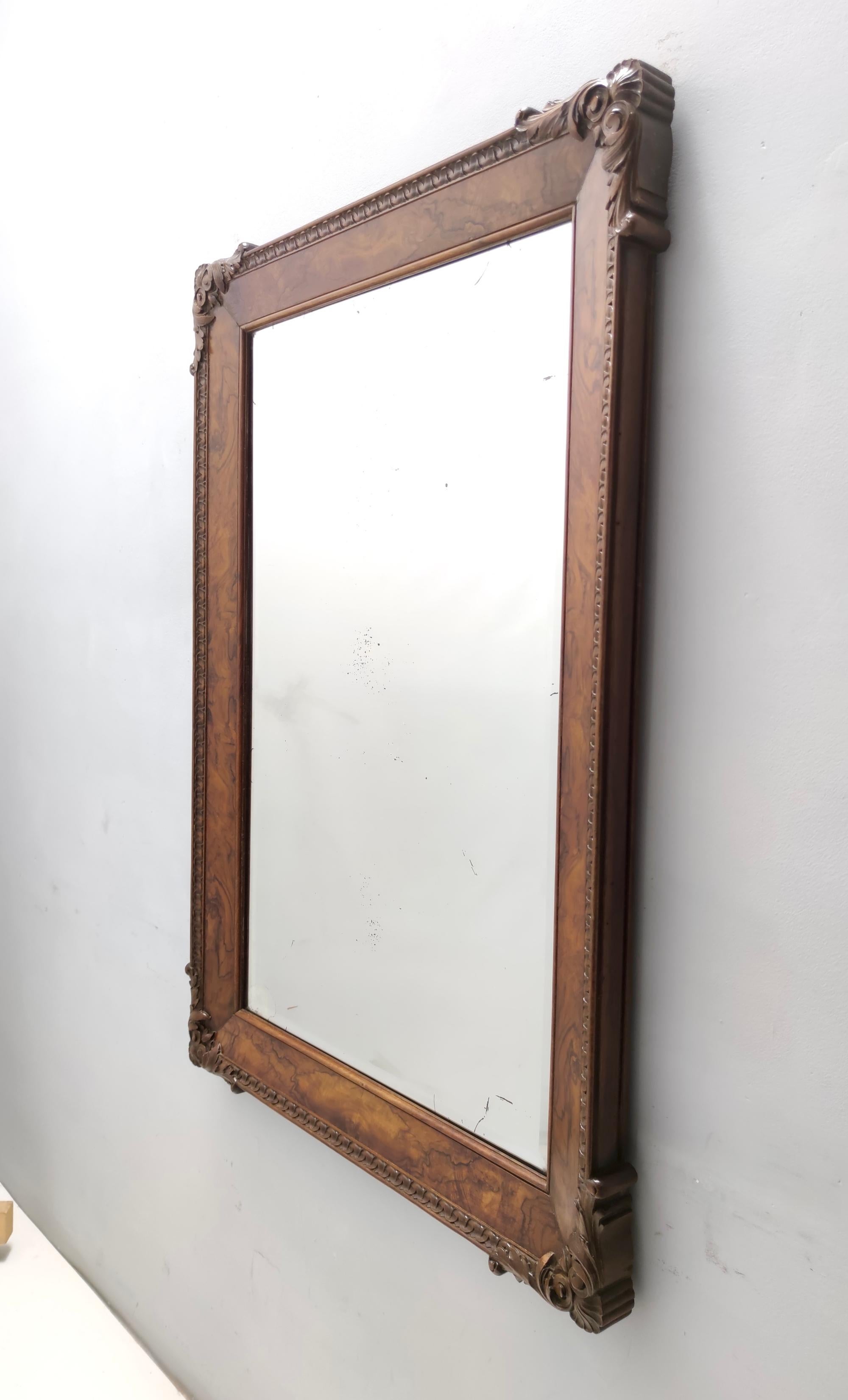 Italian Vintage High-quality Wall Mirror with Beech and Walnut Frame, Italy For Sale