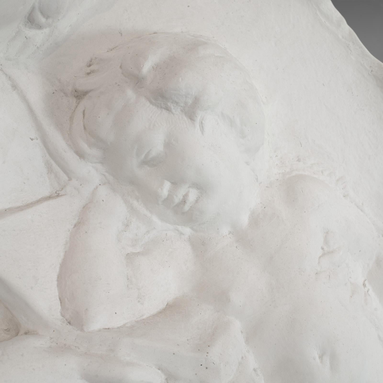 Plaster Cast Bas-Relief Portrait Pitti Tondo, Virgin and Child by Michelangelo In Good Condition In Hele, Devon, GB