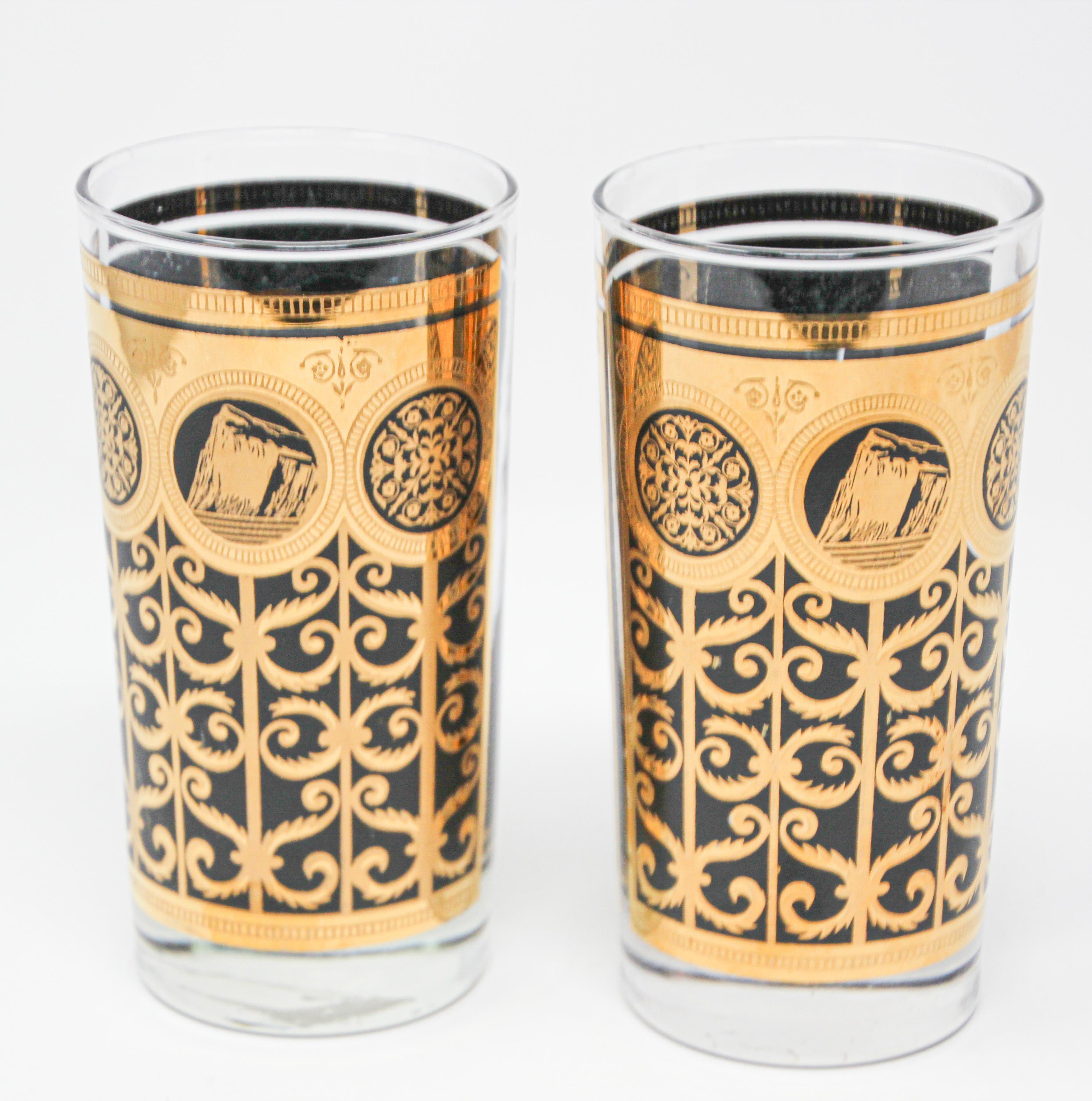 1960s Collectible Highball Black and Gold Barware Drinking Glasses by Fred Press.
Elegant exquisite vintage set of two Collins cocktail glasses designed by Fred Press.
Hollywood regency collectible barware.
Set includes two highball tumbler glasses