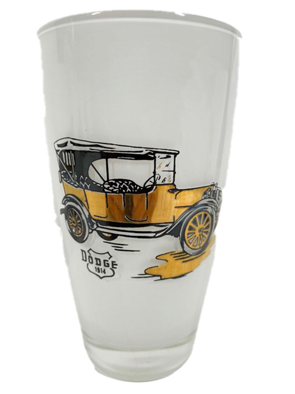 Vintage Highball Glasses with Images of Antique Automobiles by Gay Fad In Good Condition For Sale In Nantucket, MA