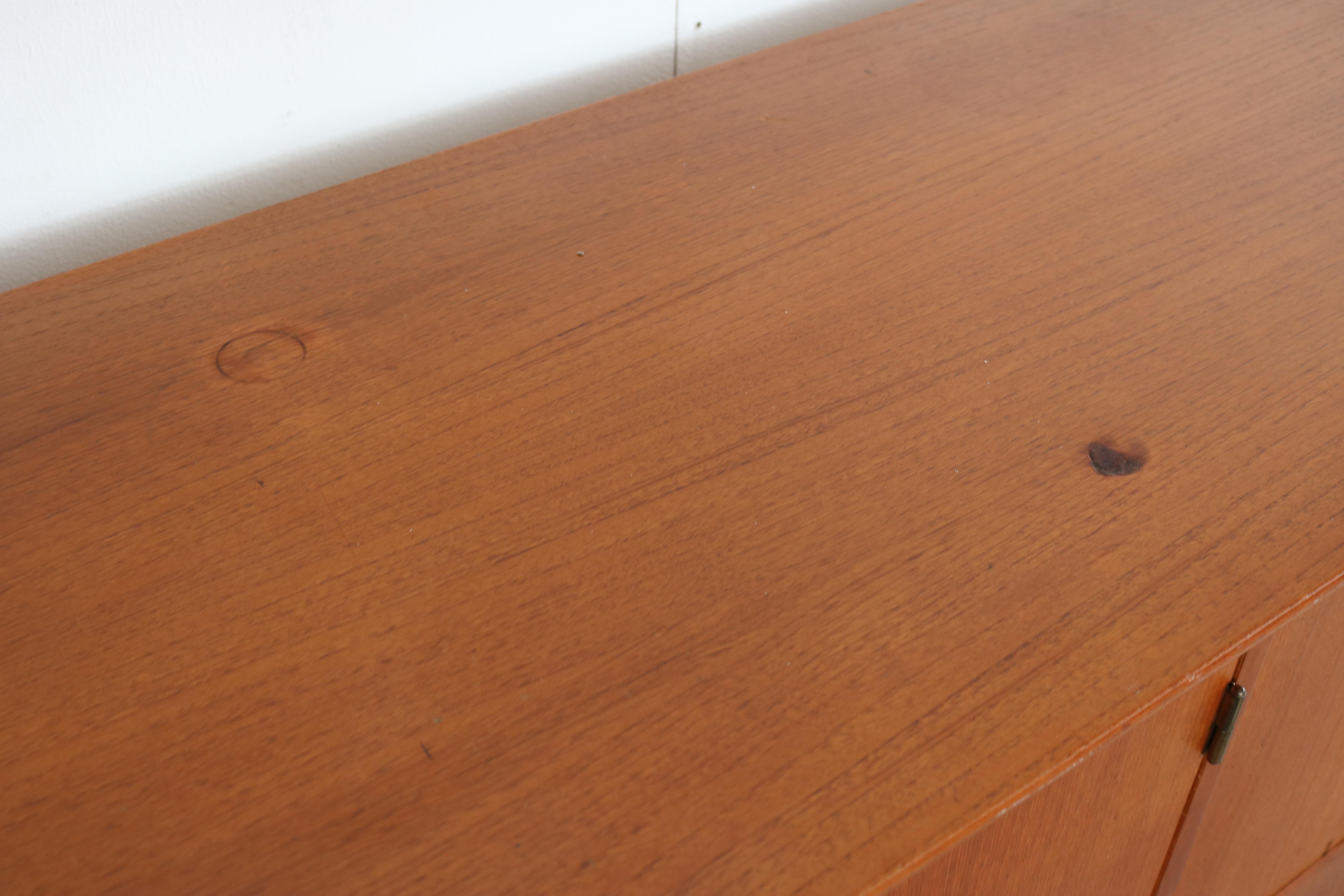 tablero alto vintage  aparador  1960s  Sueco en venta 3