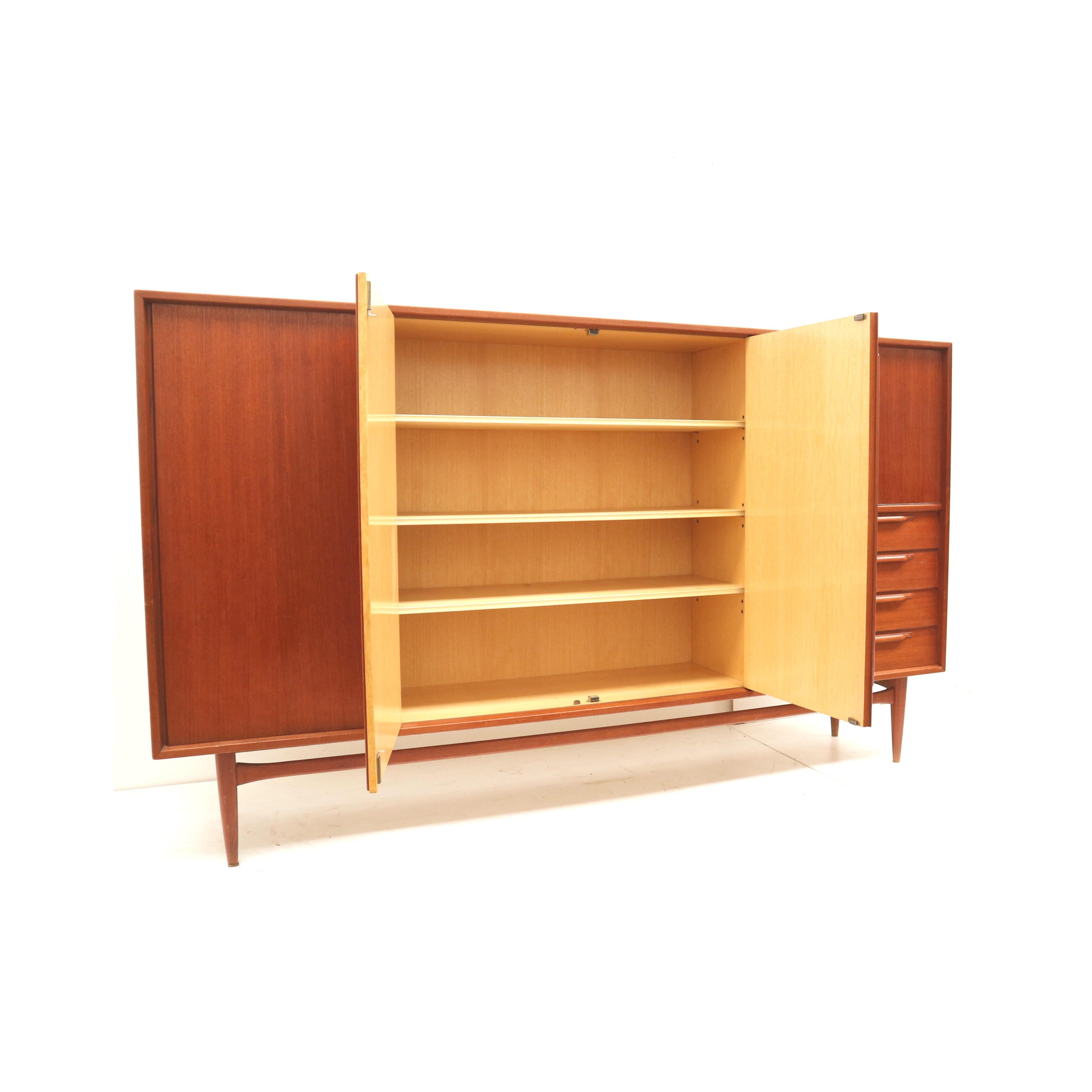 Vintage highboard / sideboard by Heinrich Riestenpatt made in the 60s For Sale 3