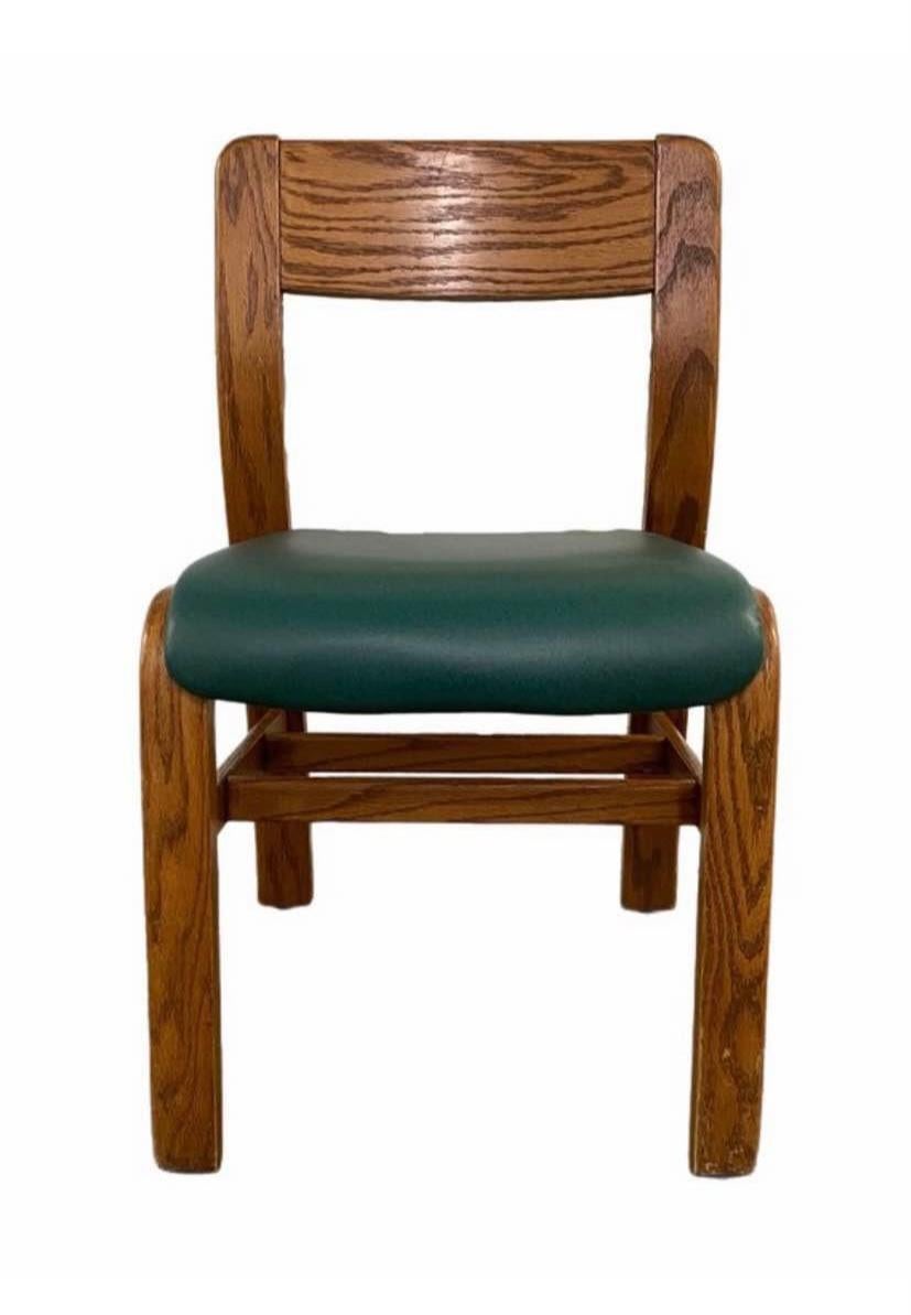 Postmoderne Chaises de salle à manger vintage Hill-Rom (vendues en set) en vente