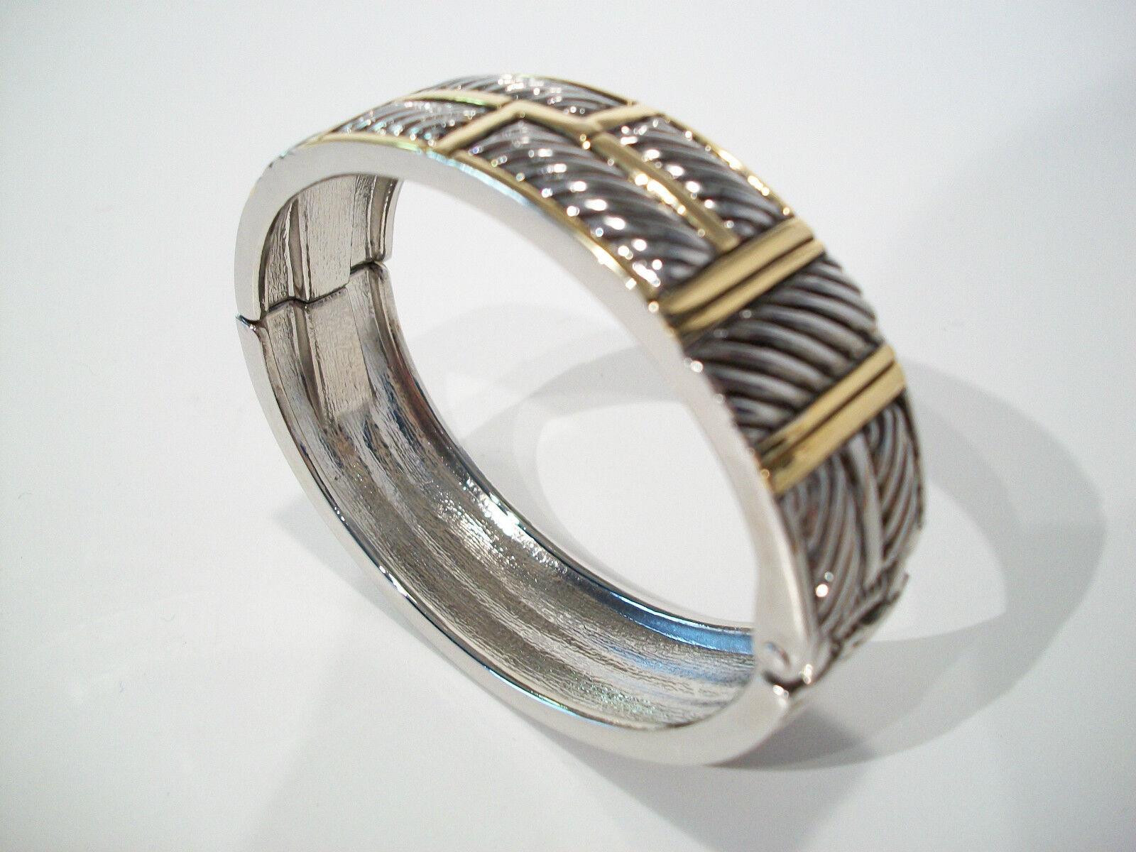 Vintage Hinged Two Tone Metal Clamper Bangle Bracelet - Unsigned - Circa 1980's For Sale 2