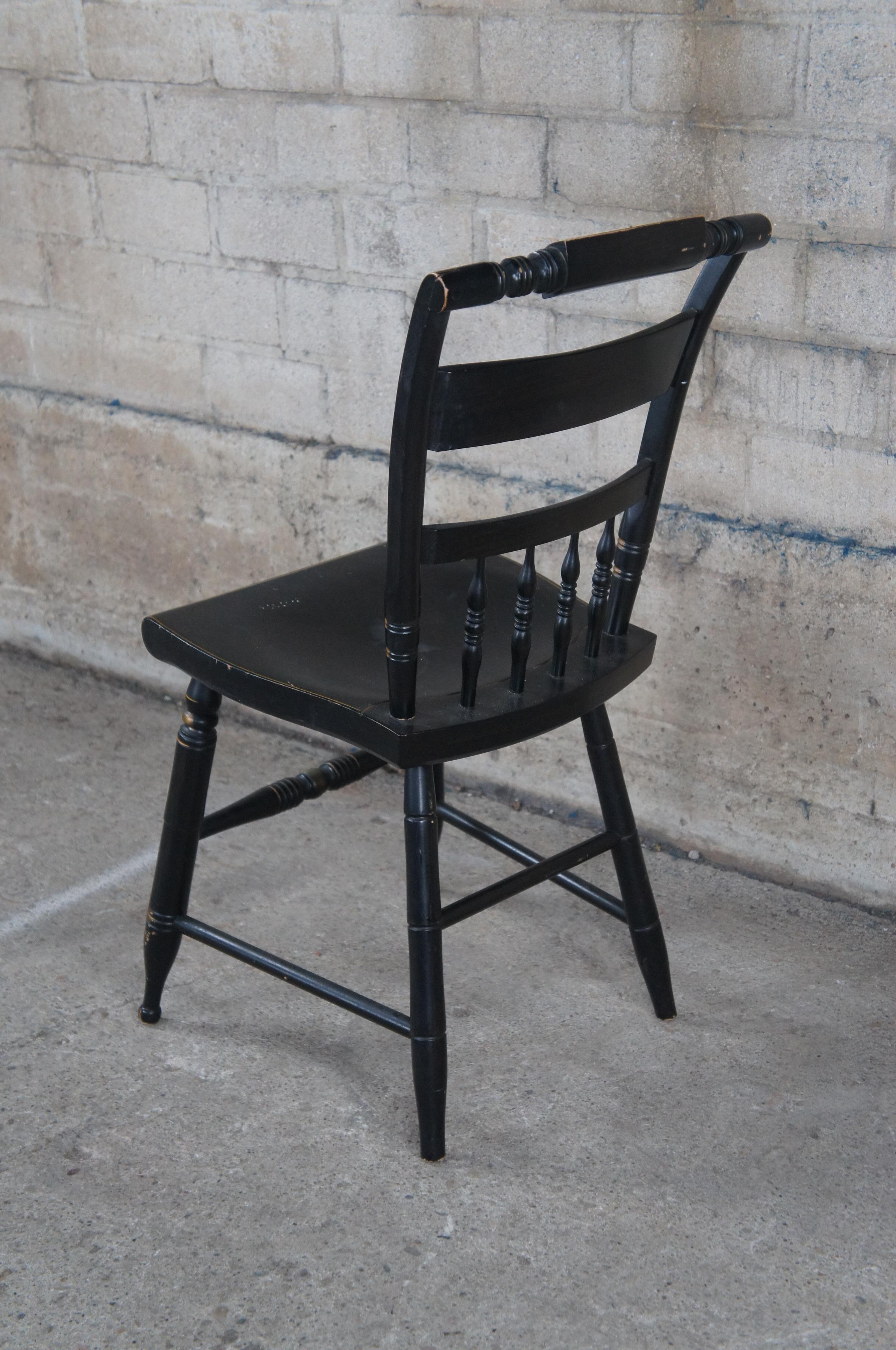 Vintage Hitchcock Black & Gold Stenciled Windsor Country Farmhouse Side Chair  1