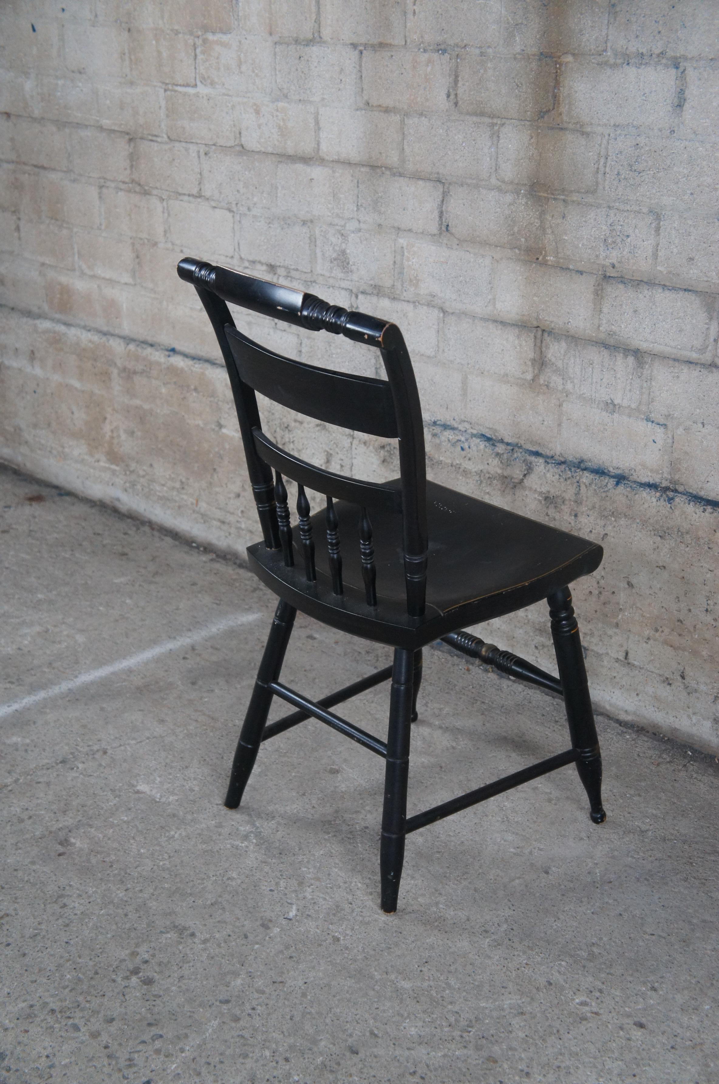 Vintage Hitchcock Black & Gold Stenciled Windsor Country Farmhouse Side Chair  3