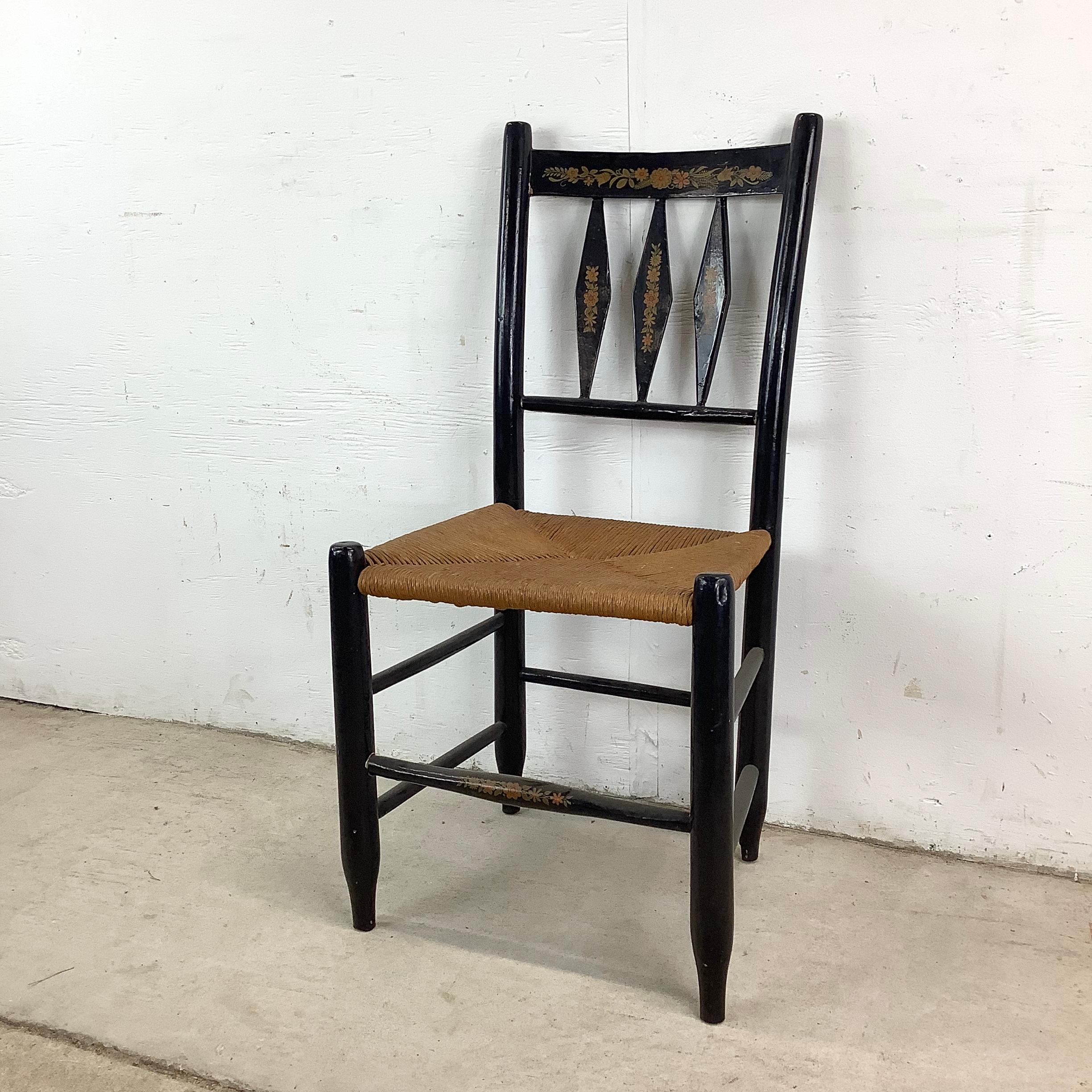 Vintage Hitchcock Beistellstuhl mit Binsen Sitz (20. Jahrhundert) im Angebot