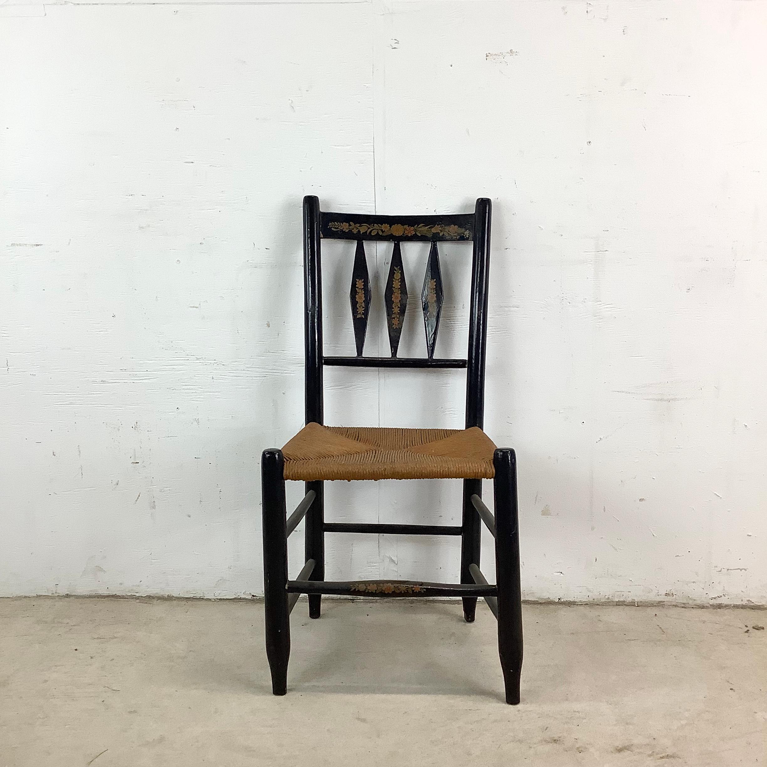 Vintage Hitchcock Beistellstuhl mit Binsen Sitz im Angebot 1