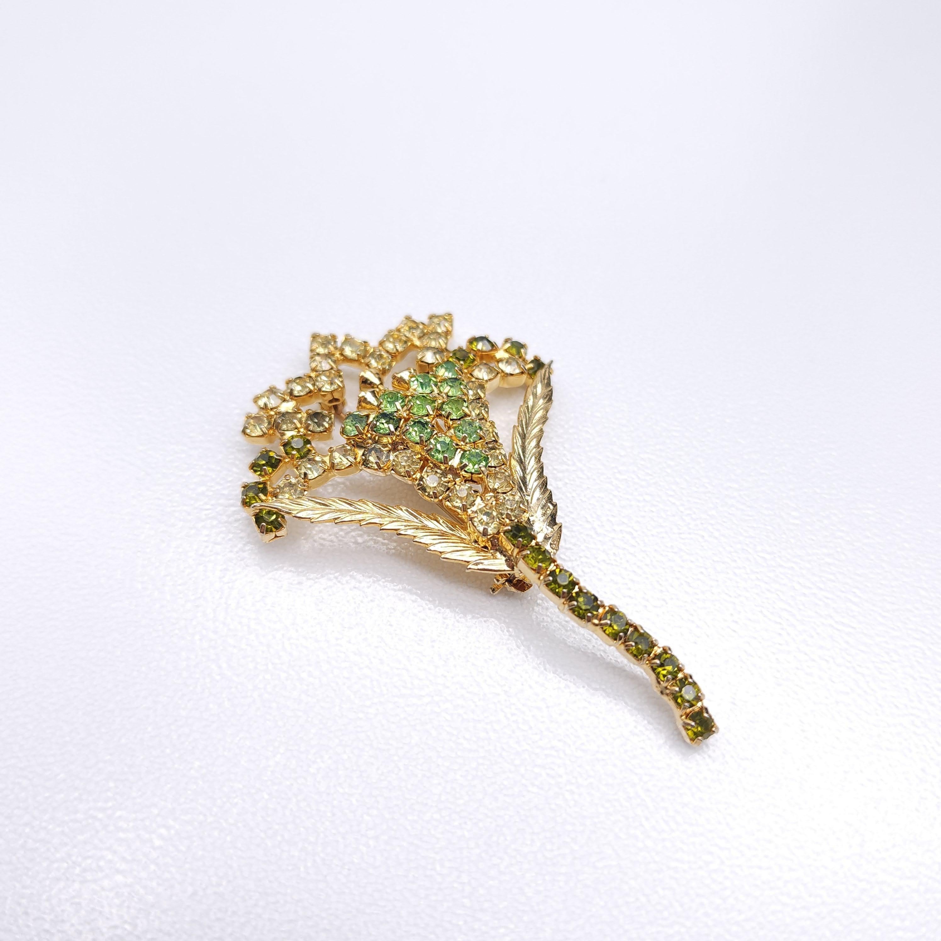Round Cut Vintage Hobe Floral Brooch  Pin with Green & Yellow Crystals, Gold-Plated For Sale