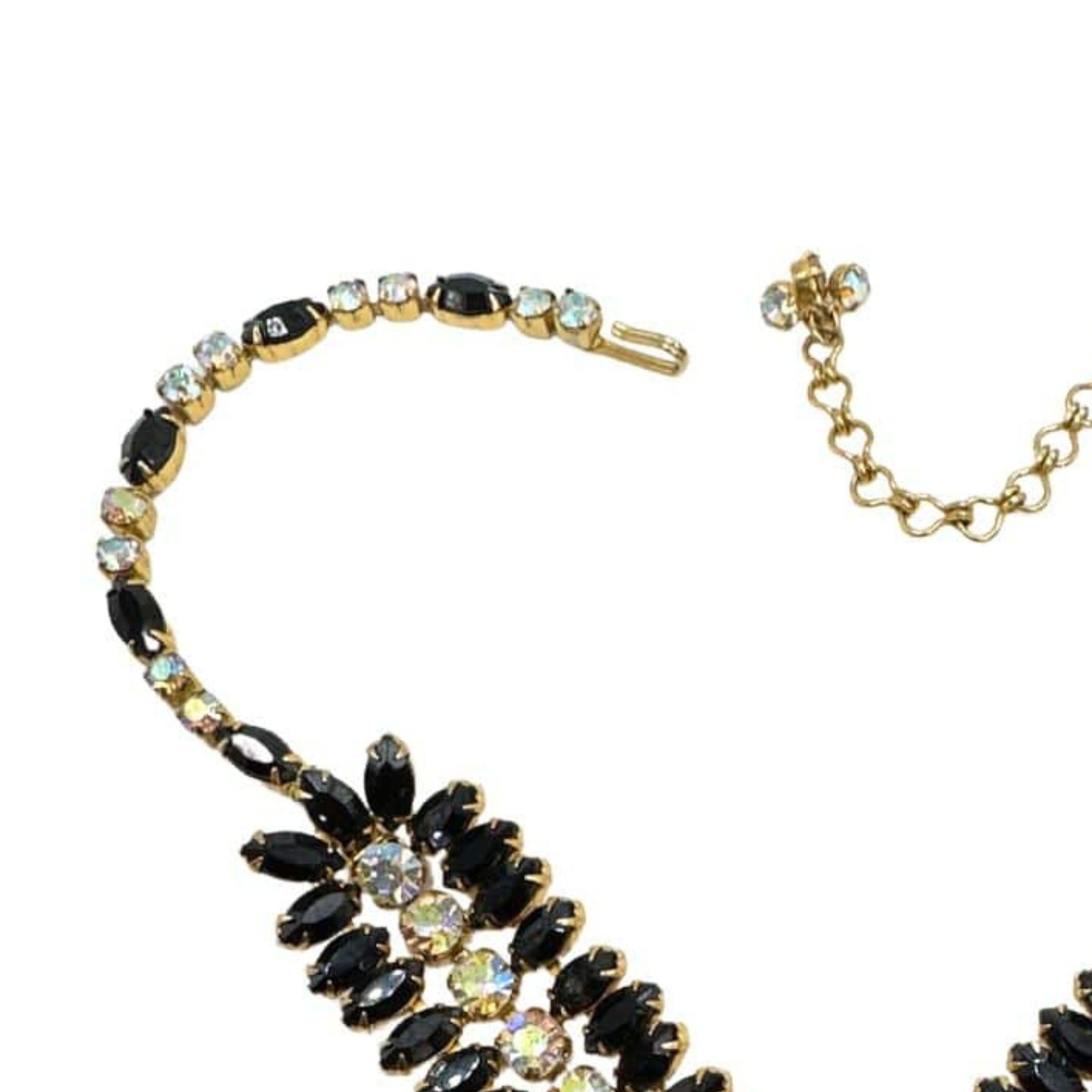 Women's Vintage Hobe Rhinestone and Black Glass Bracelet, Unique Feather-Inspired Design For Sale