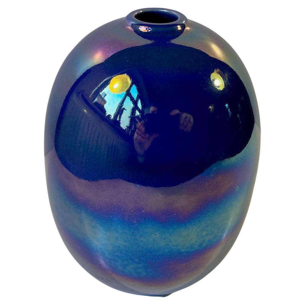 Vintage Höganäs Stoneware Egg Vase with Oily Mirror Glaze For Sale