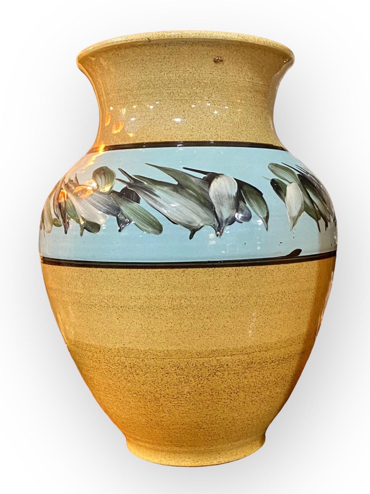 Mid-Century moderno Vaso d'epoca in ceramica Holkham Birds Design Hand Made in Norfolk in vendita