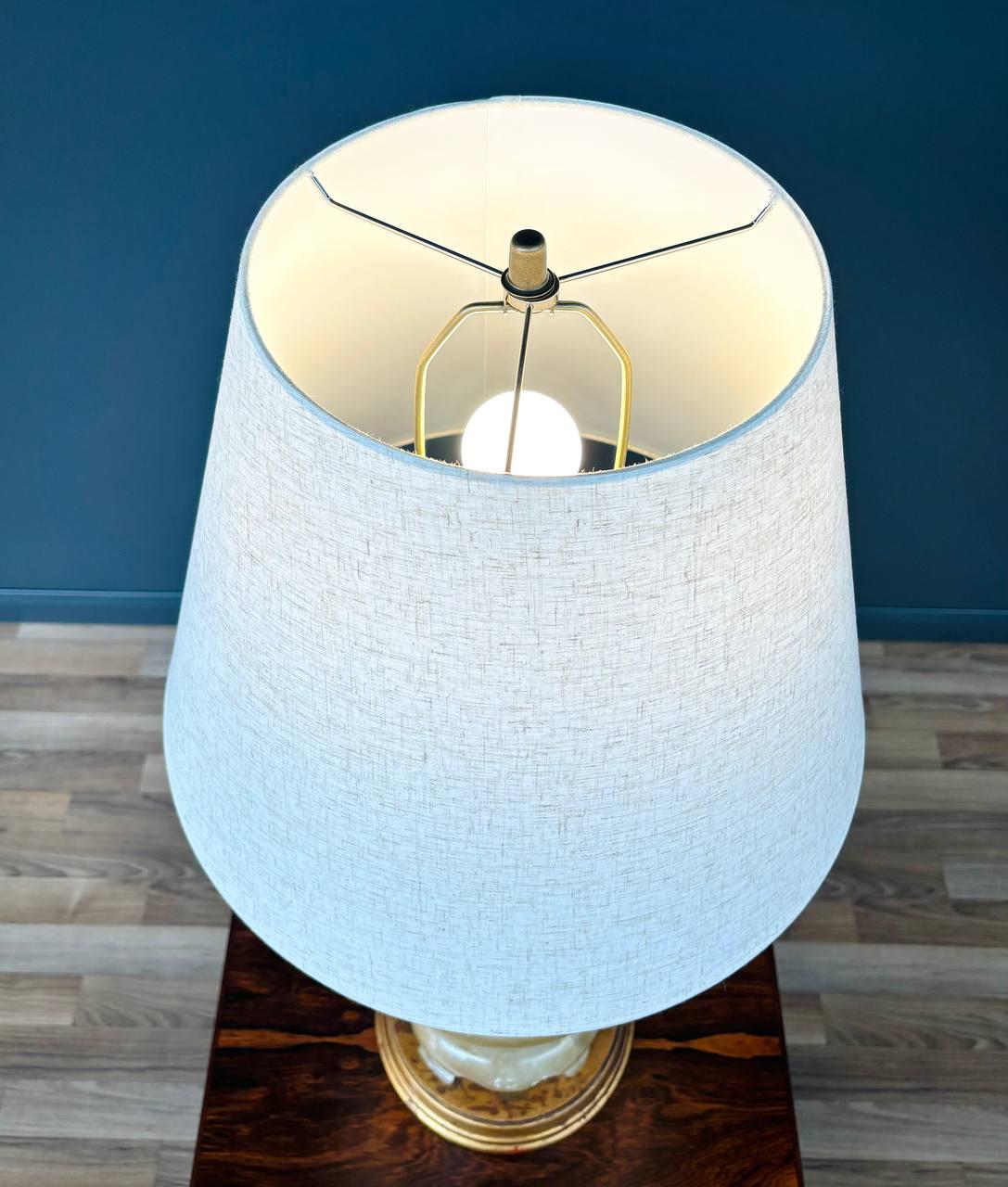 American Vintage Hollywood Regency Alabaster Table Lamp For Sale