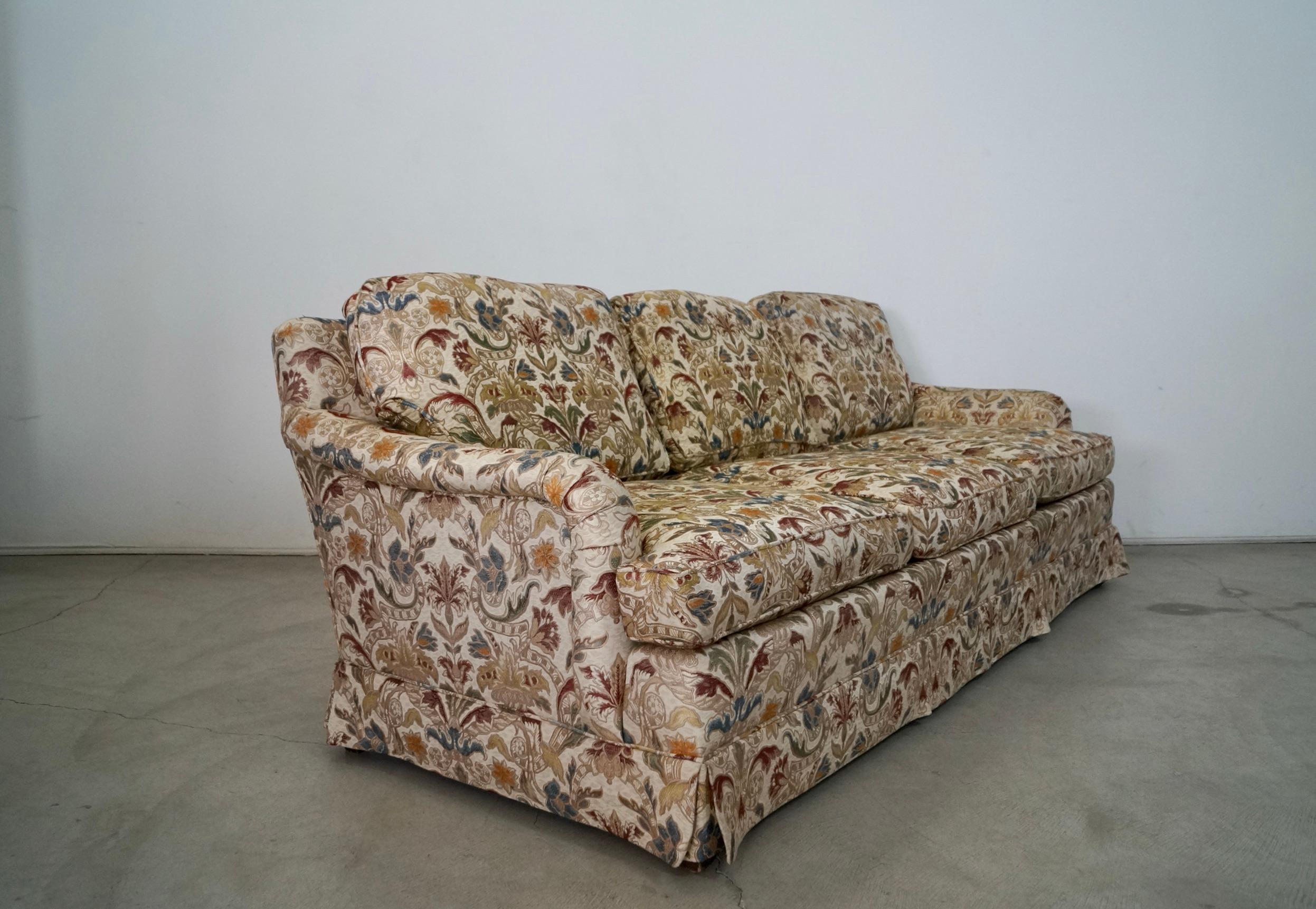 Vintage Hollywood Regency Baker Furniture Brocade Sofa In Good Condition In Burbank, CA