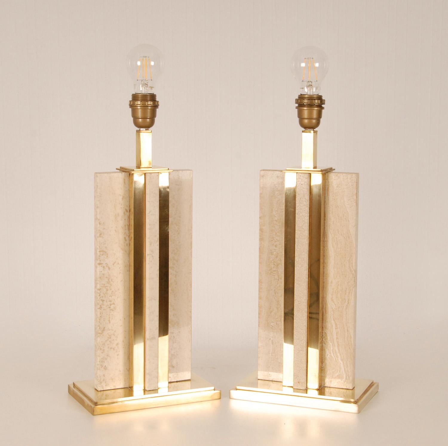 European Vintage Hollywood Regency Beige Marble Travertine Gold Brass Table Lamps a Pair  For Sale