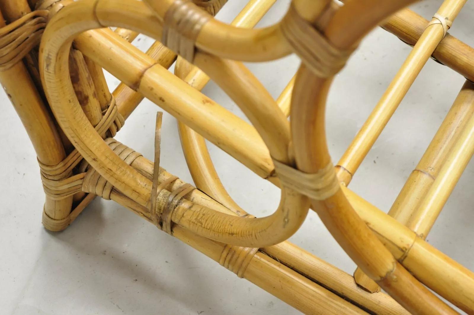 Vintage Hollywood Regency Bambú curvado Ratán mimbre Pretzel Lounge Sillas - Pareja Desconocido en venta