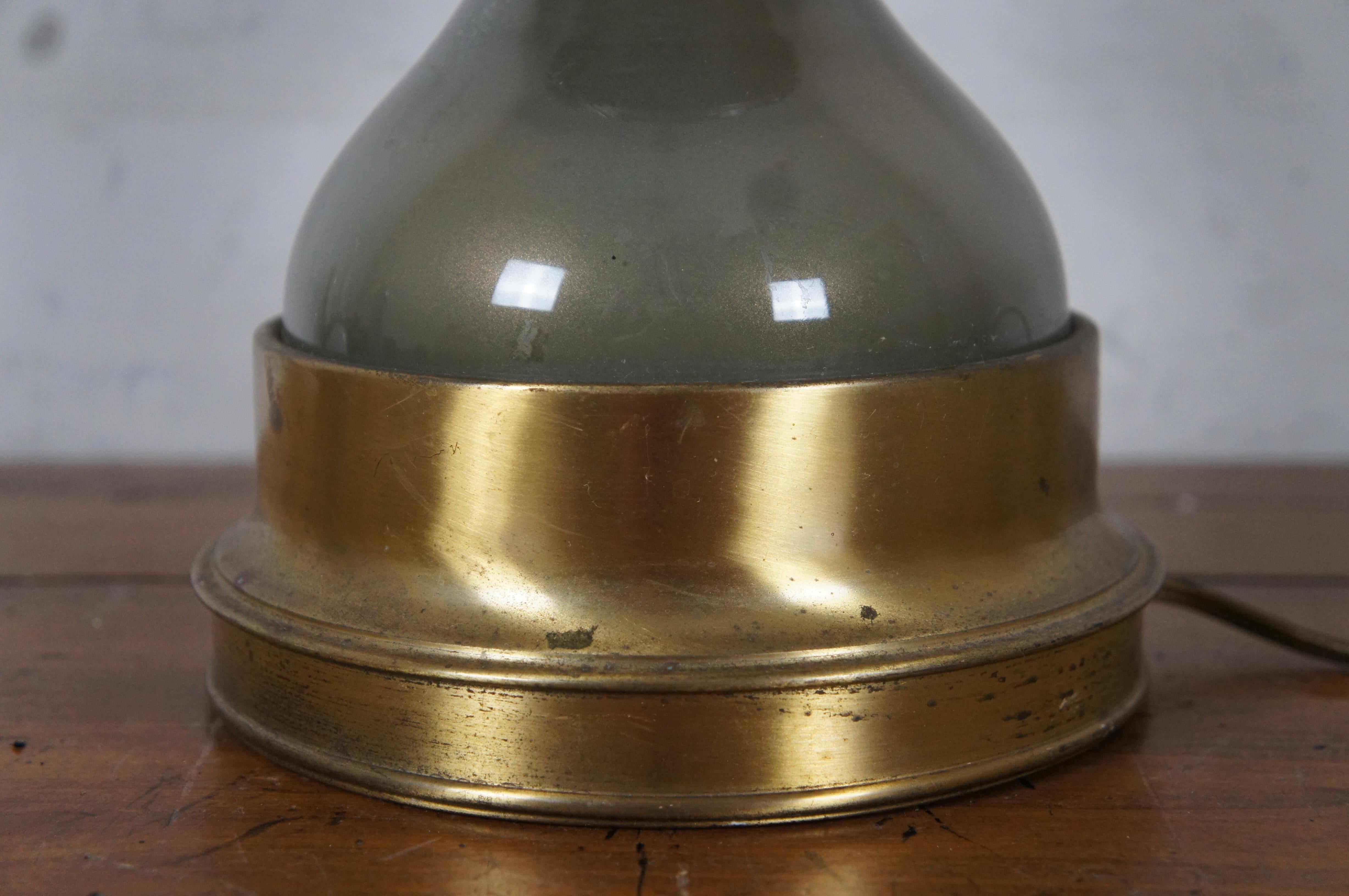 20th Century Vintage Hollywood Regency Brass & Glass Trophy Urn Table Lamp 40
