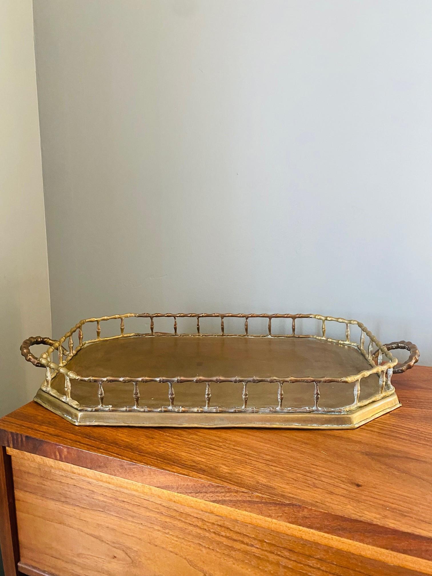 Vintage Hollywood Regency Brass Octagonal Faux Bamboo Serving Tray For Sale 2