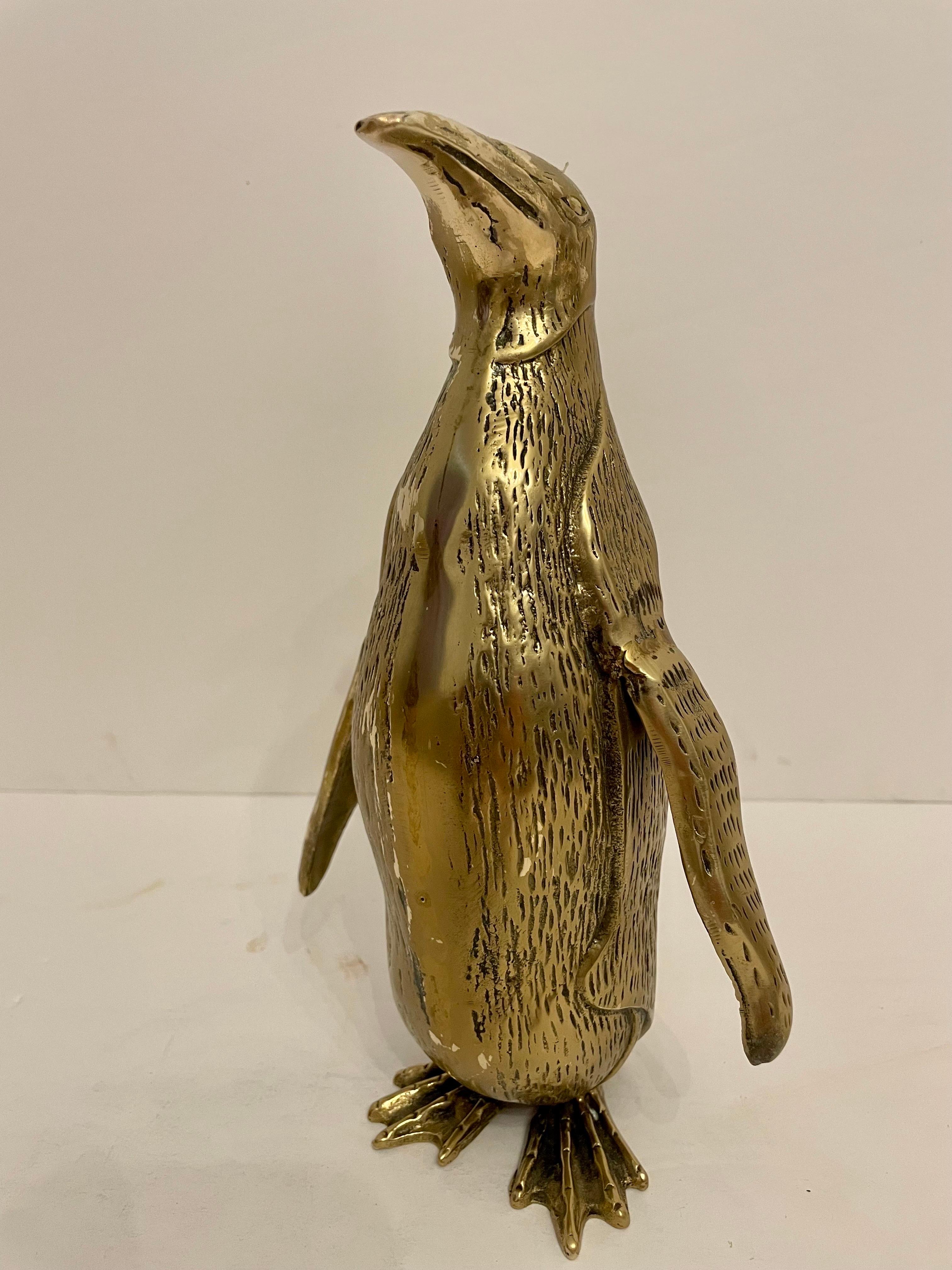Vintage Hollywood Regency Brass Penguin Sculpture In Good Condition In New York, NY